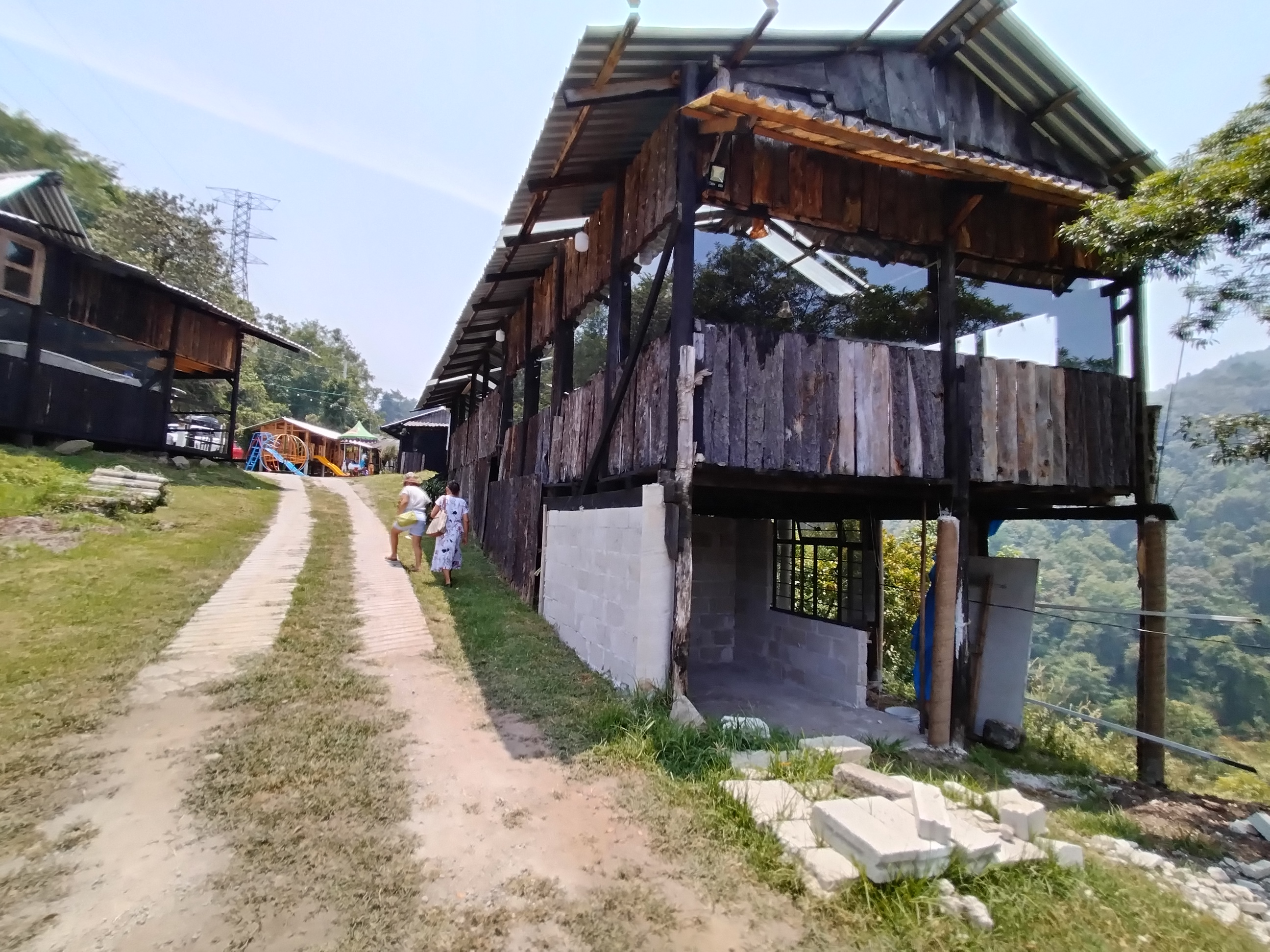 Truchas La Marquesa Cocina Teziuteca image 7