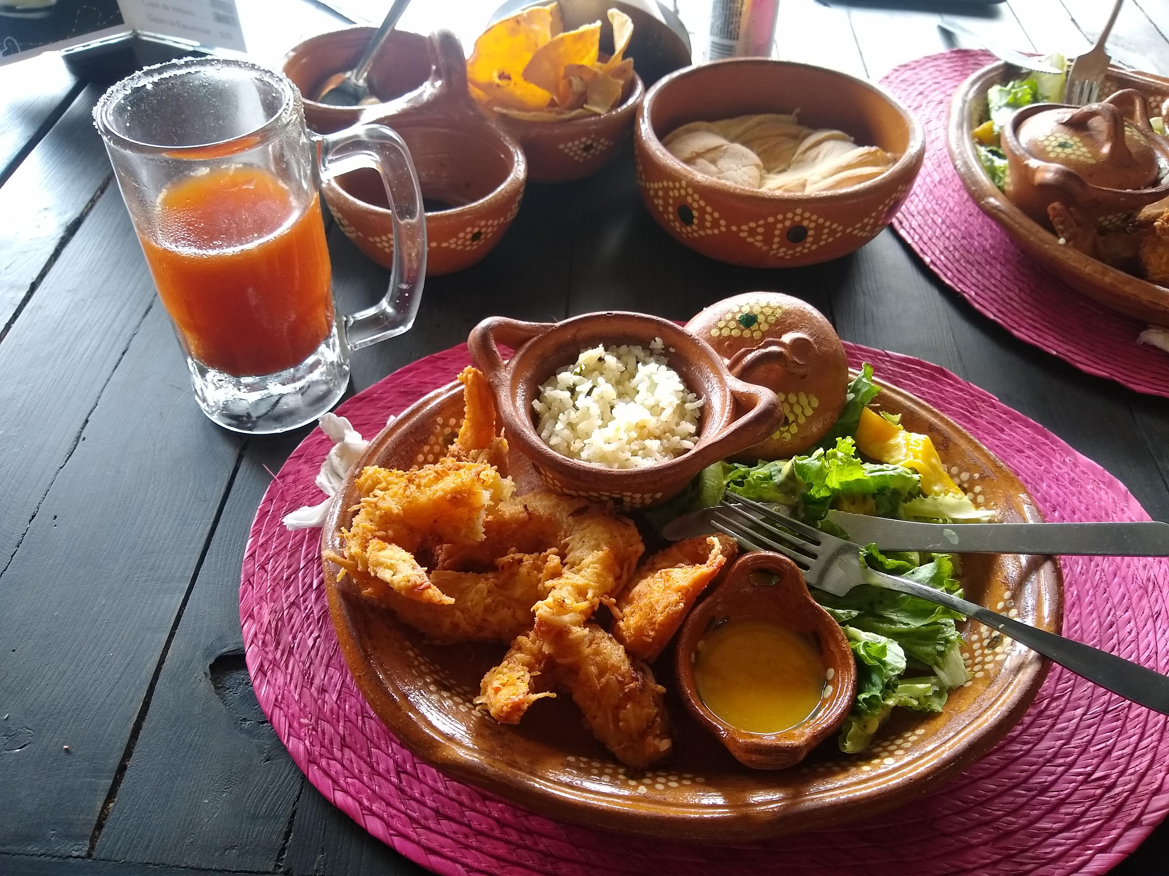 Truchas La Marquesa Cocina Teziuteca image 8