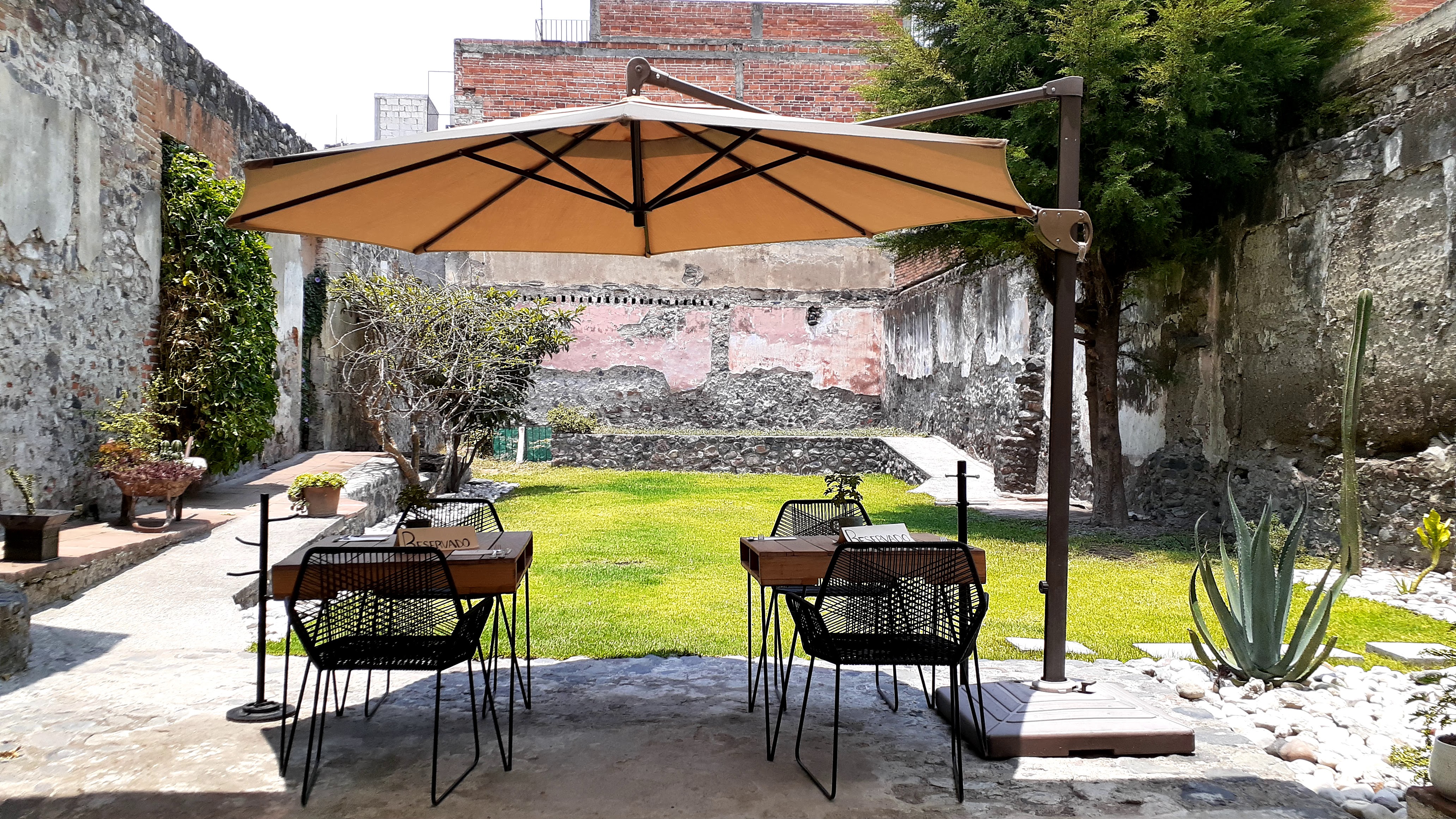 Vica restaurant image 1