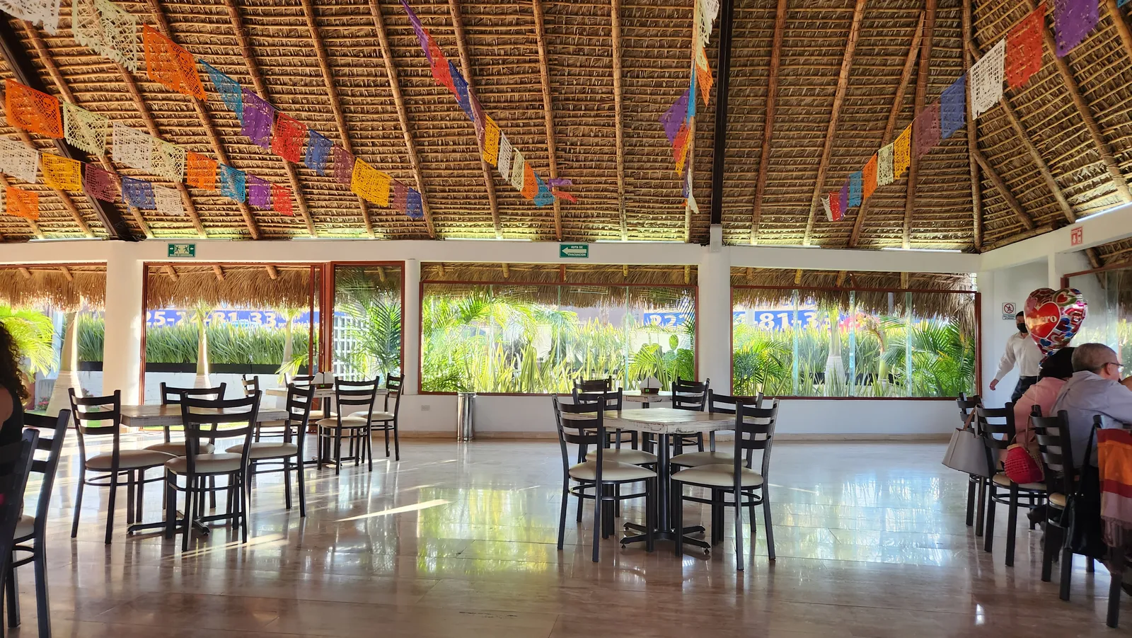 La Barca Restaurante image 1