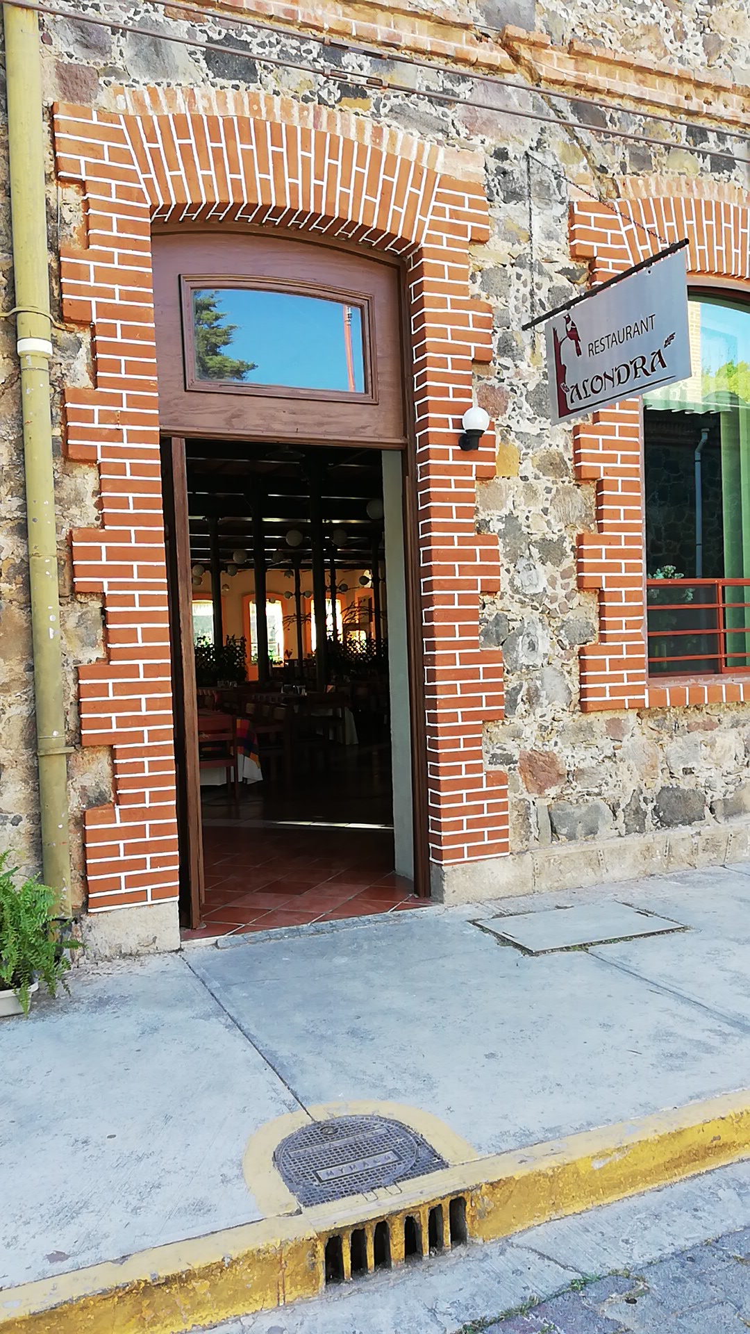 Restauran Alondra image 6