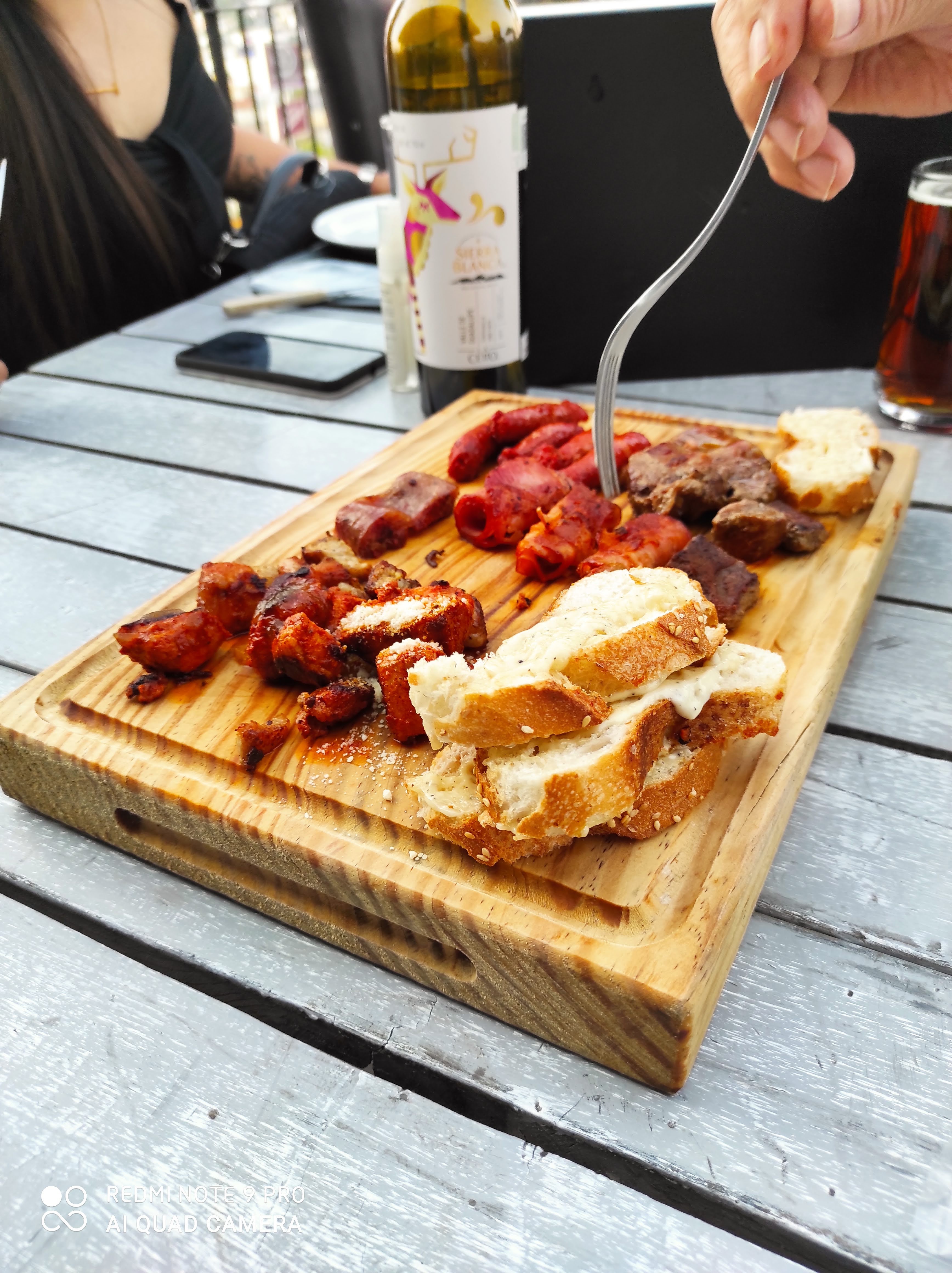 Las Espadas Del Lago image 8