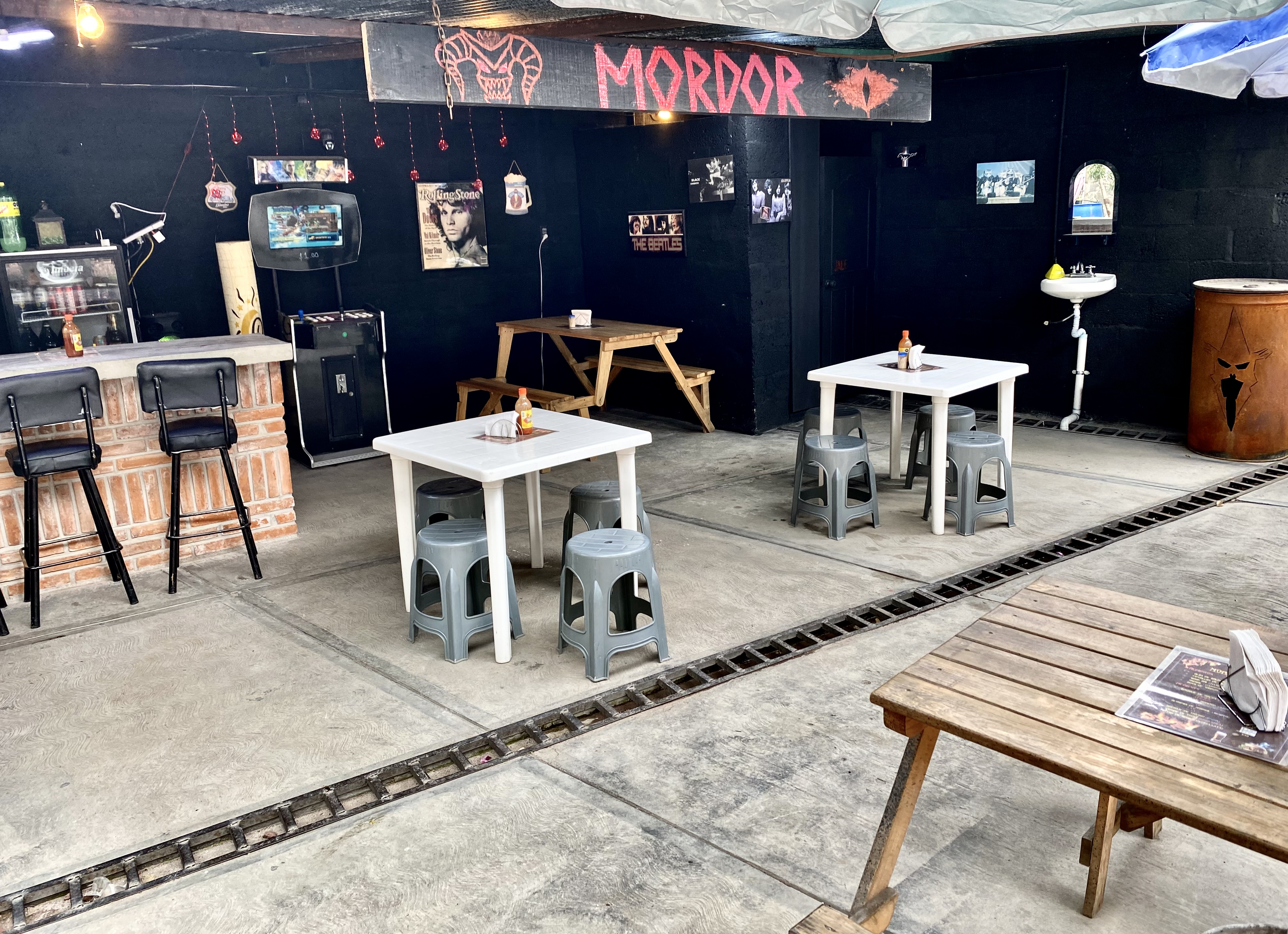 Mordor Garage image 1