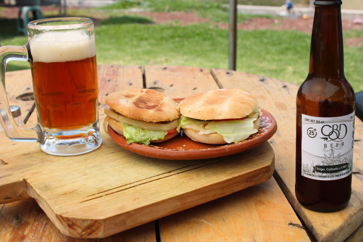 Beer Garden "El Tejabán" image 5