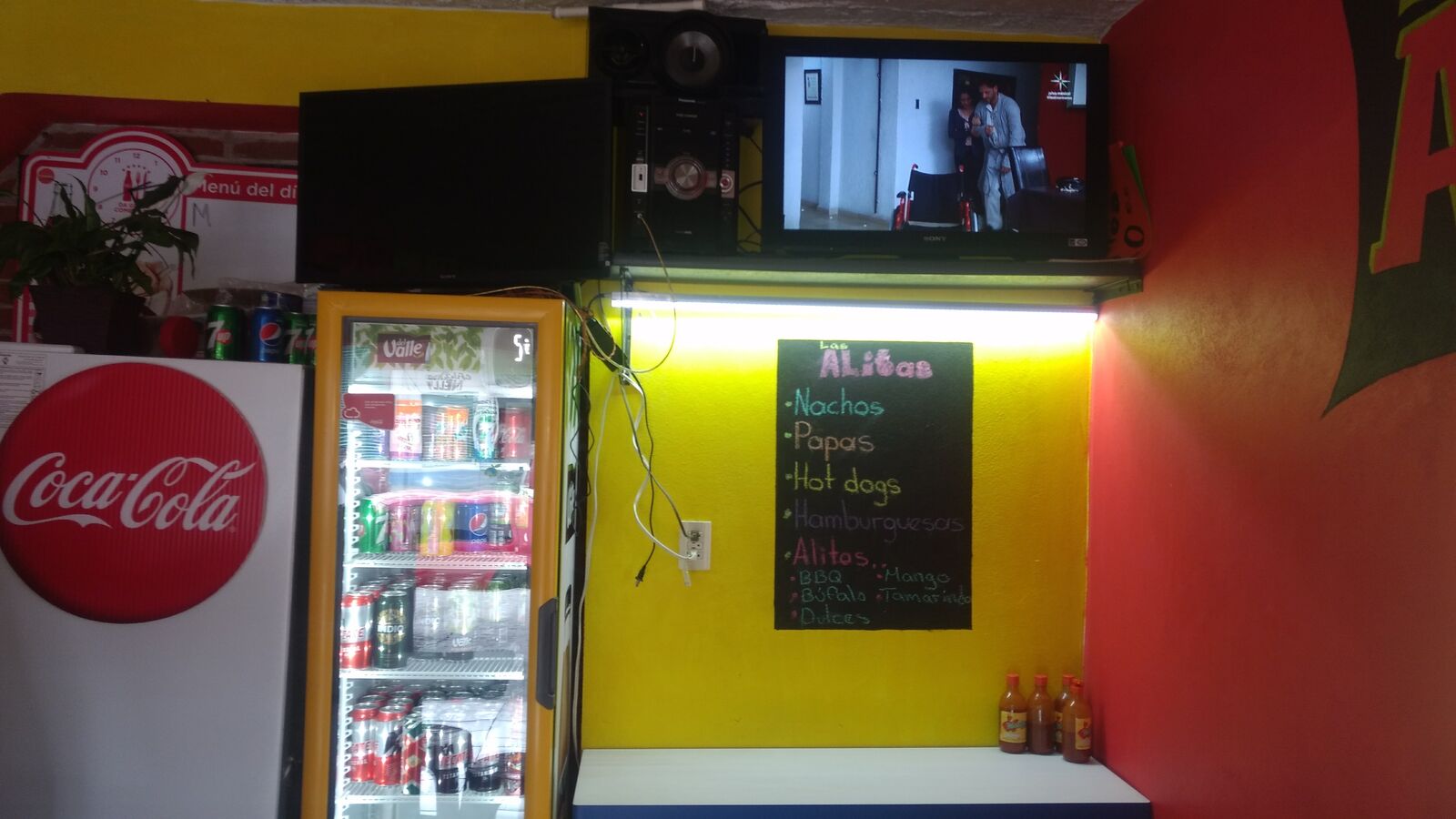 Las Alitas image 9