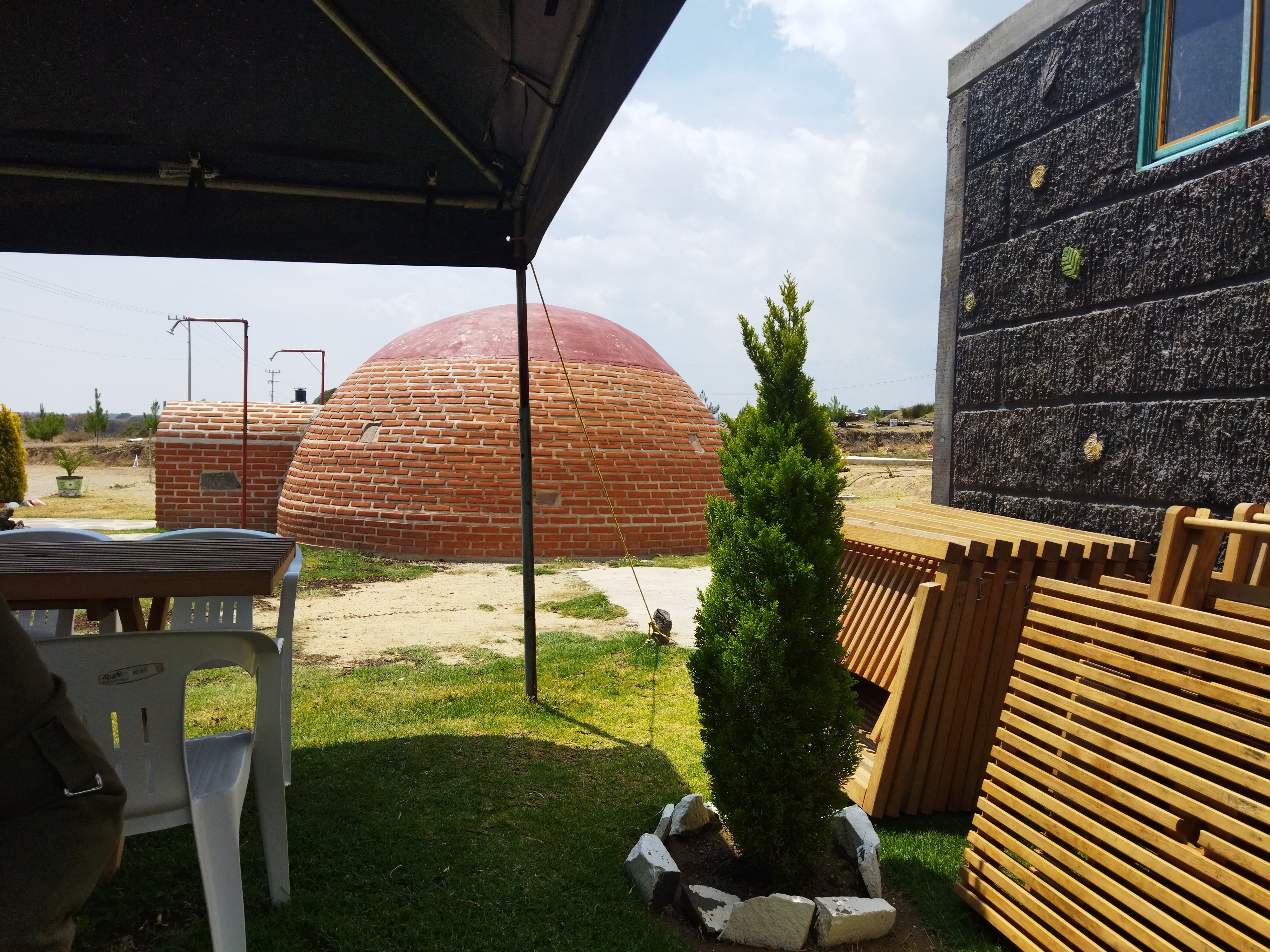 Los che's compadres image 1