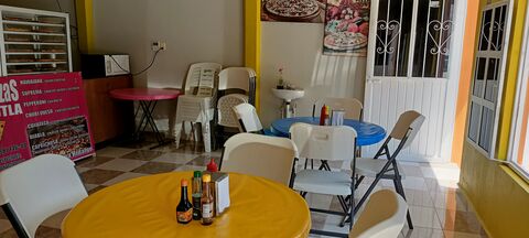 Pizzería Coyutla image 4