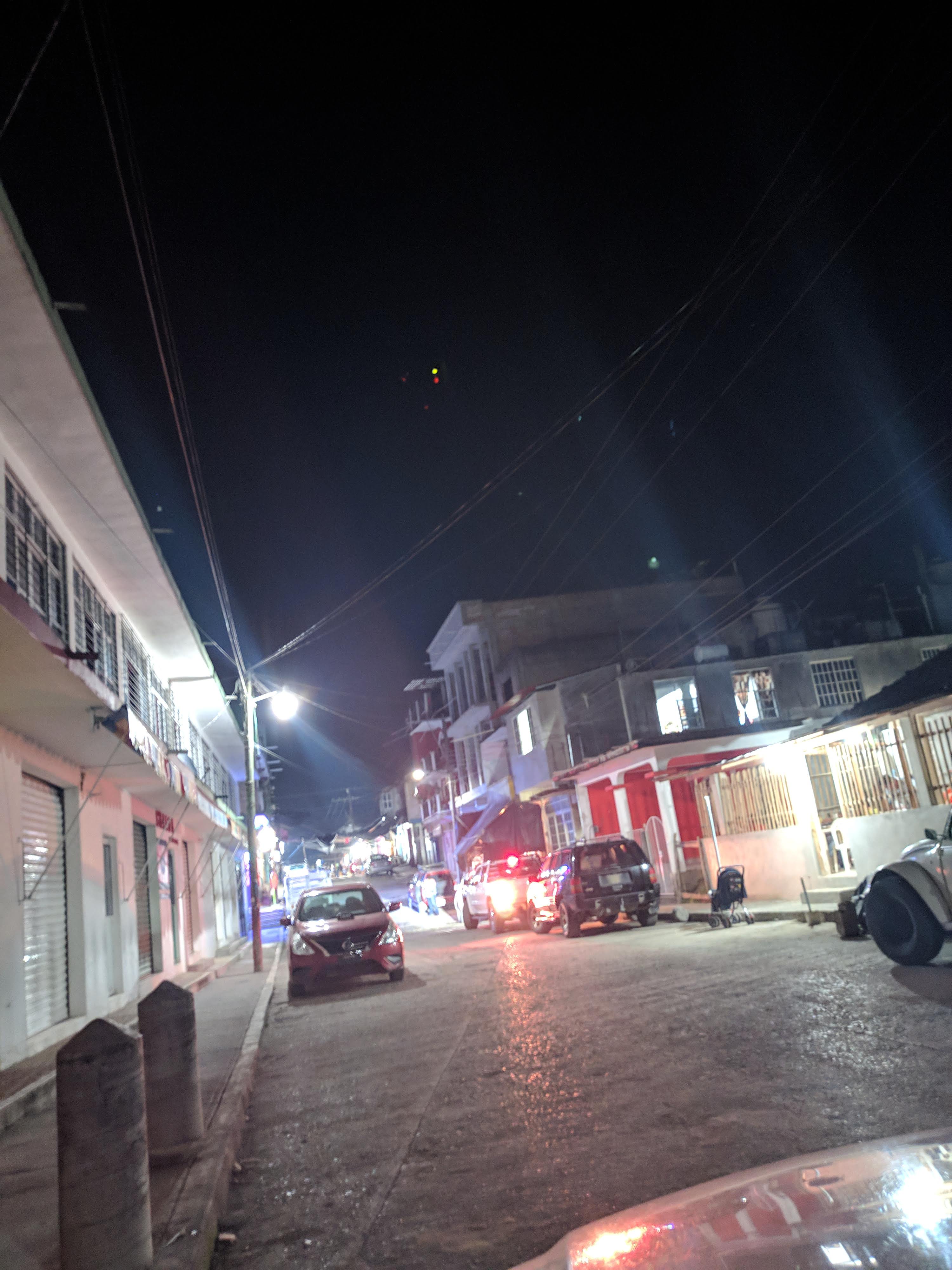 TORTAS & HUARACHES LUPITA. image 2