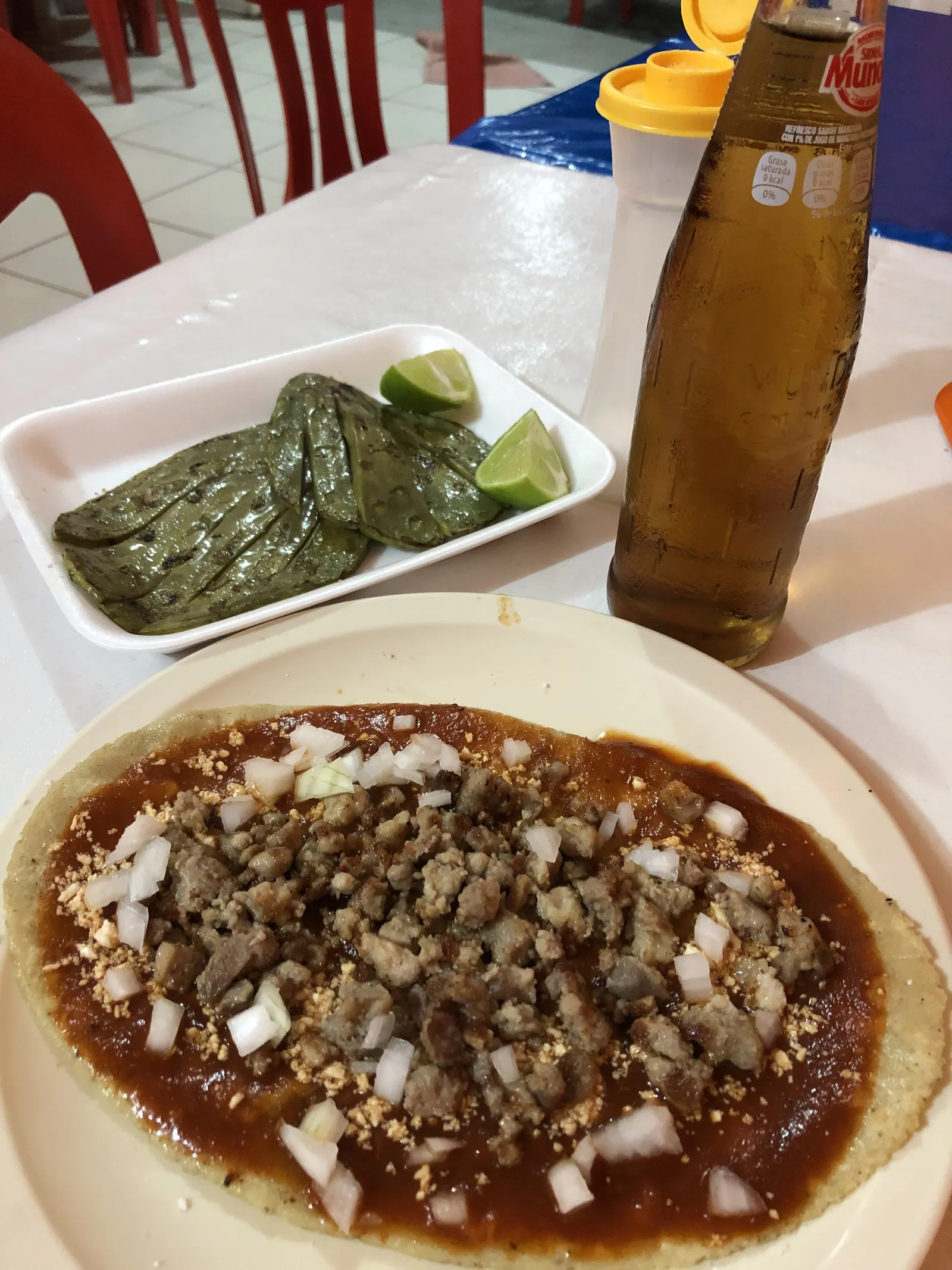 TORTAS & HUARACHES LUPITA. image 4