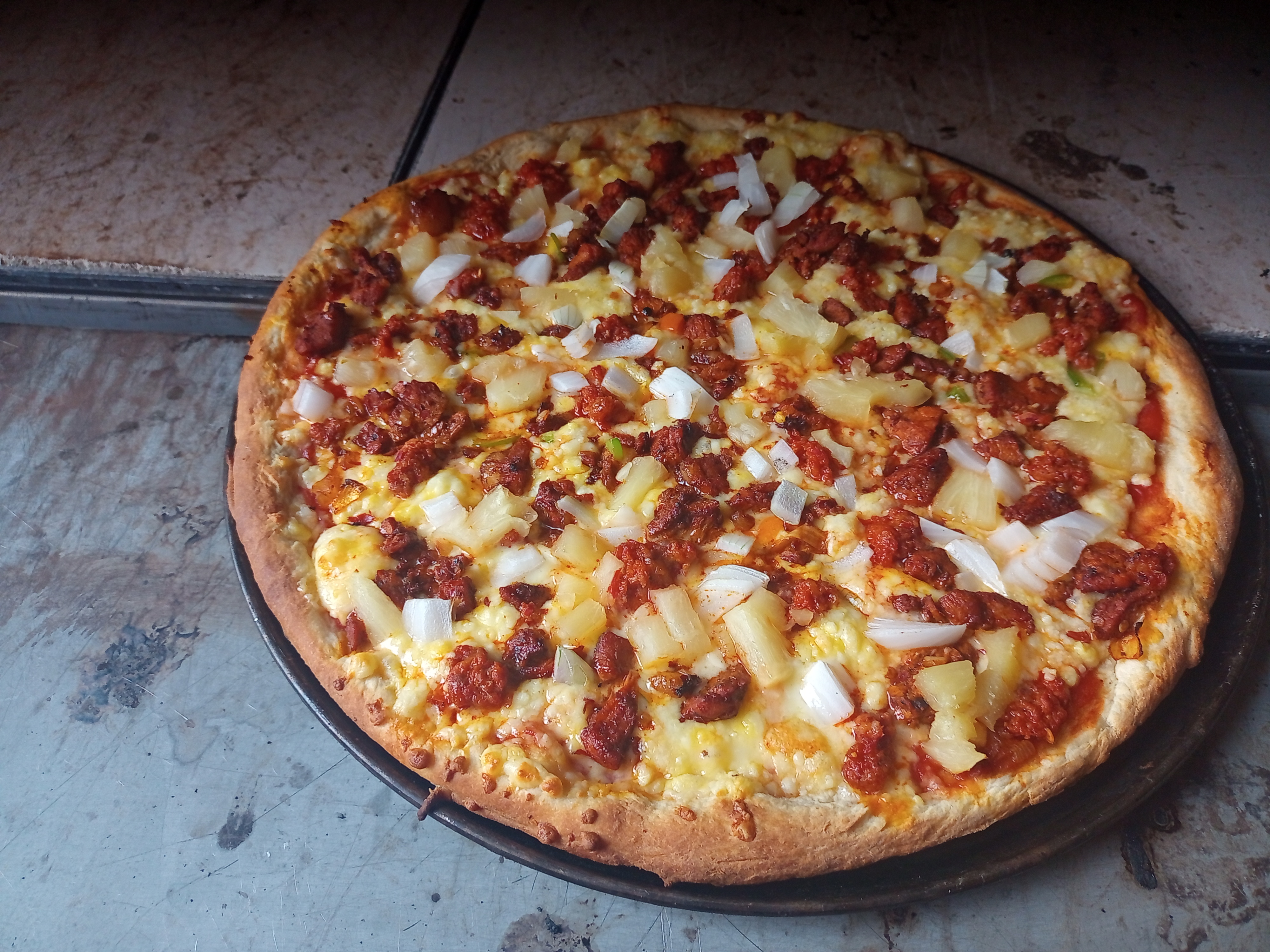 Pizzería más chesse image 4