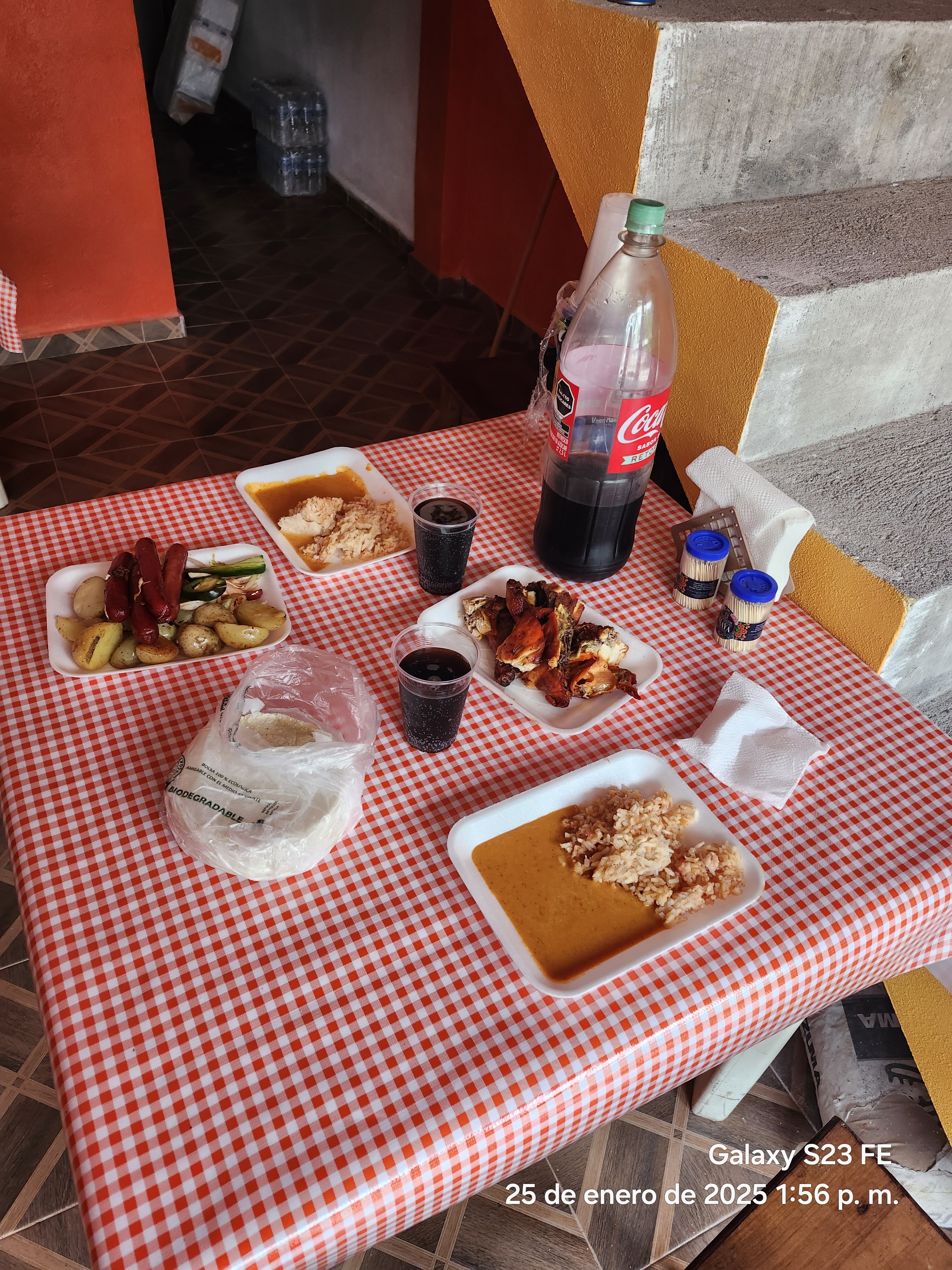 Rosticeria Lupita image 3