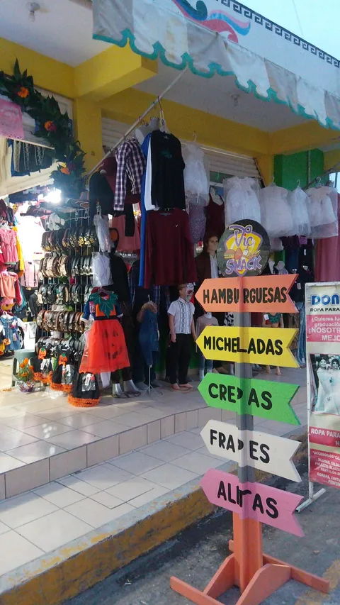 VicSnack image 4