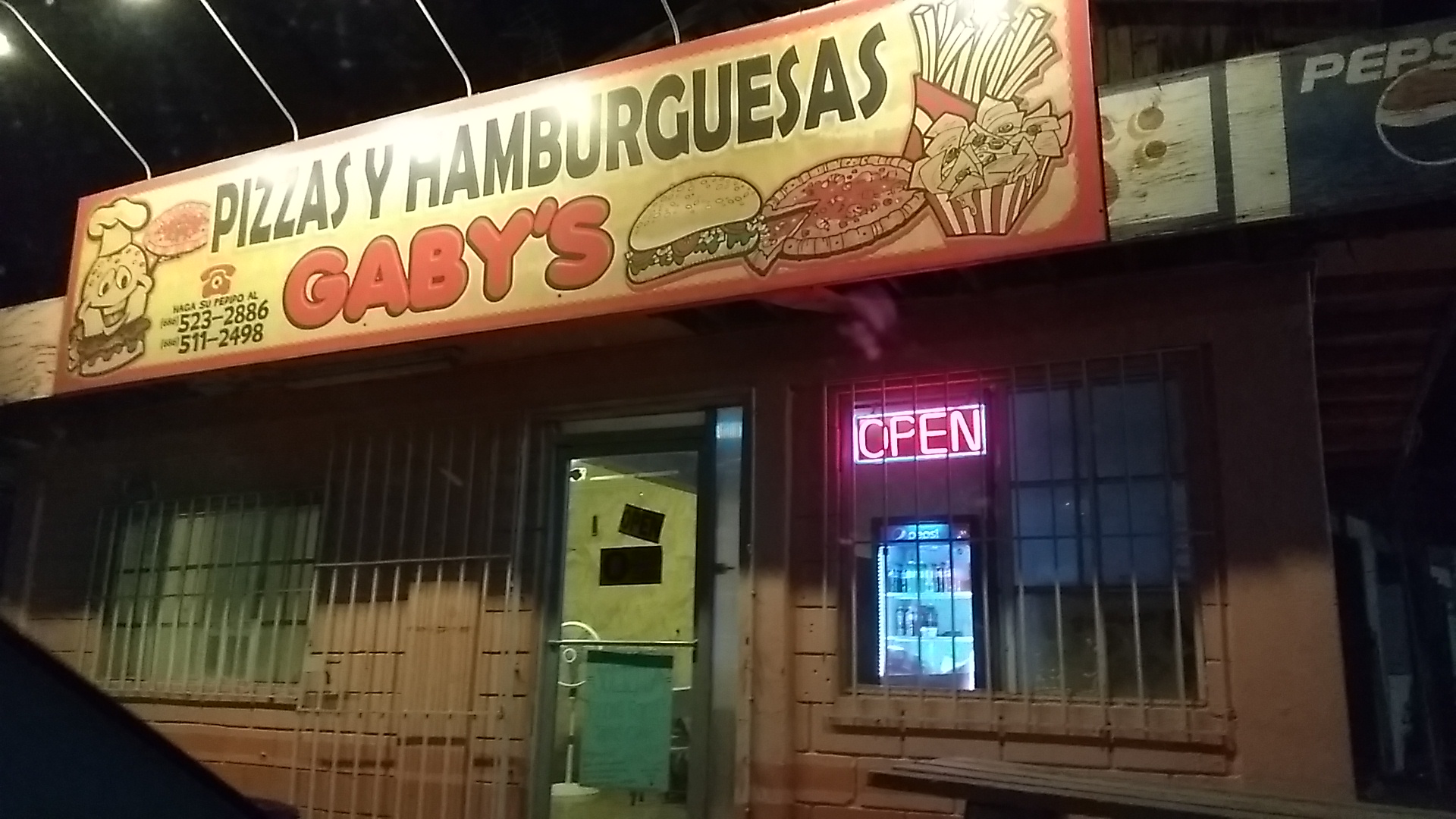 Pizzas Gaby's image 2