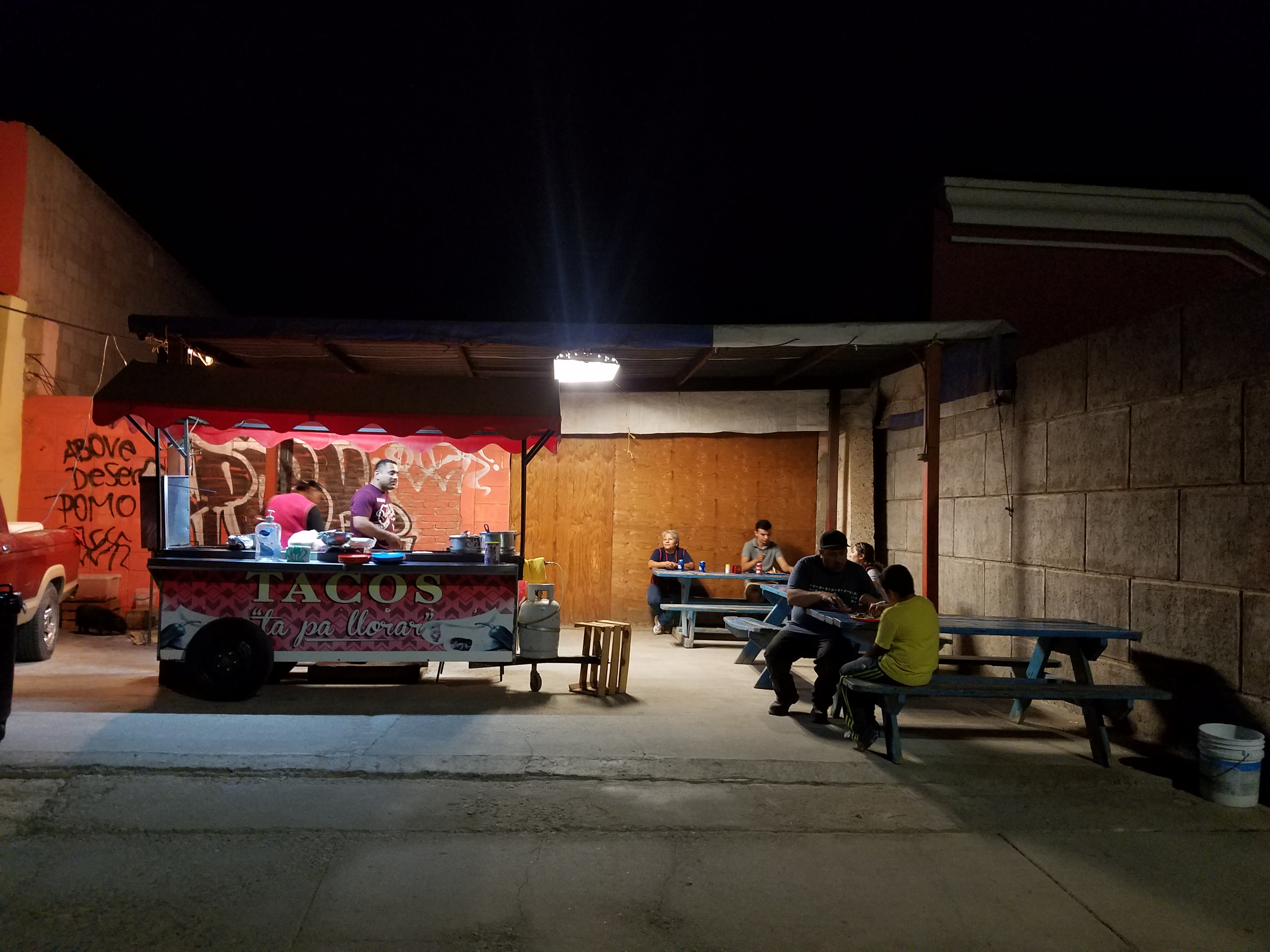 Tacos Ta Pa Llorar image 2