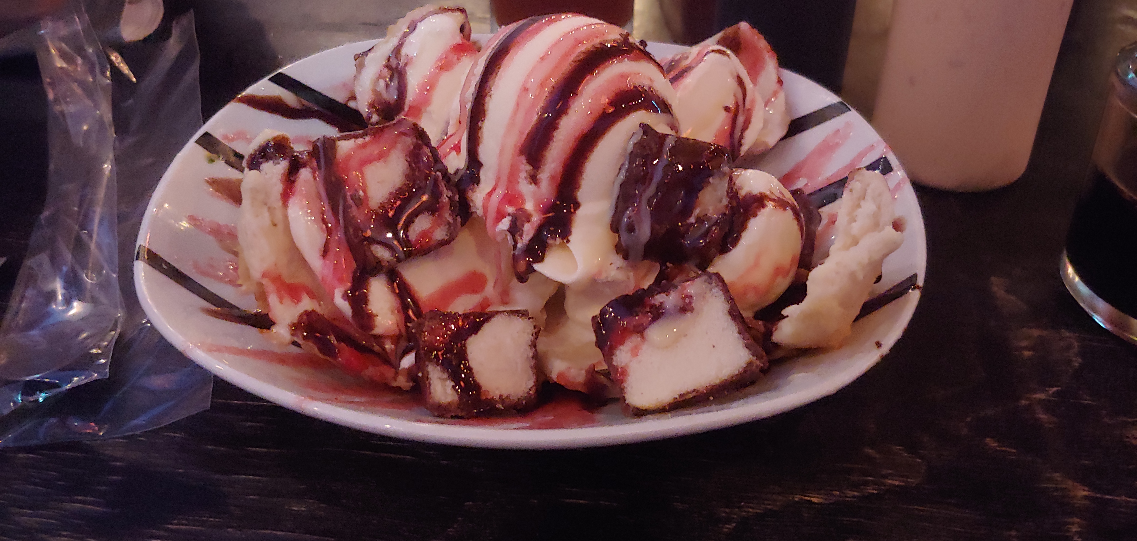 Baja sushi & mariscos image 10