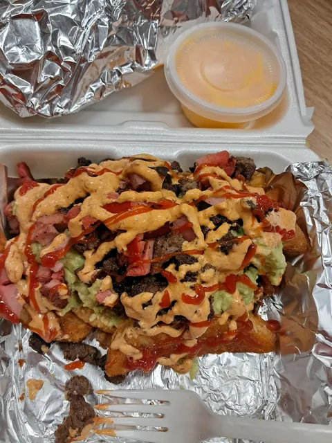 Canelo's Burger image 2