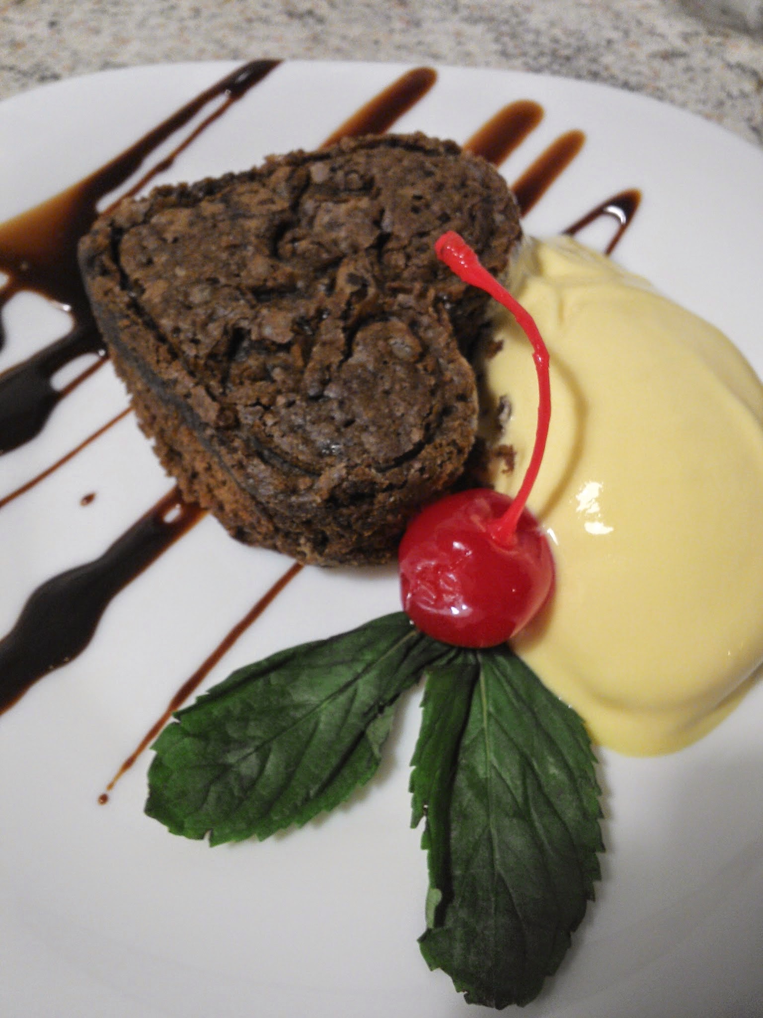 EMILION RESTAURANTE image 1