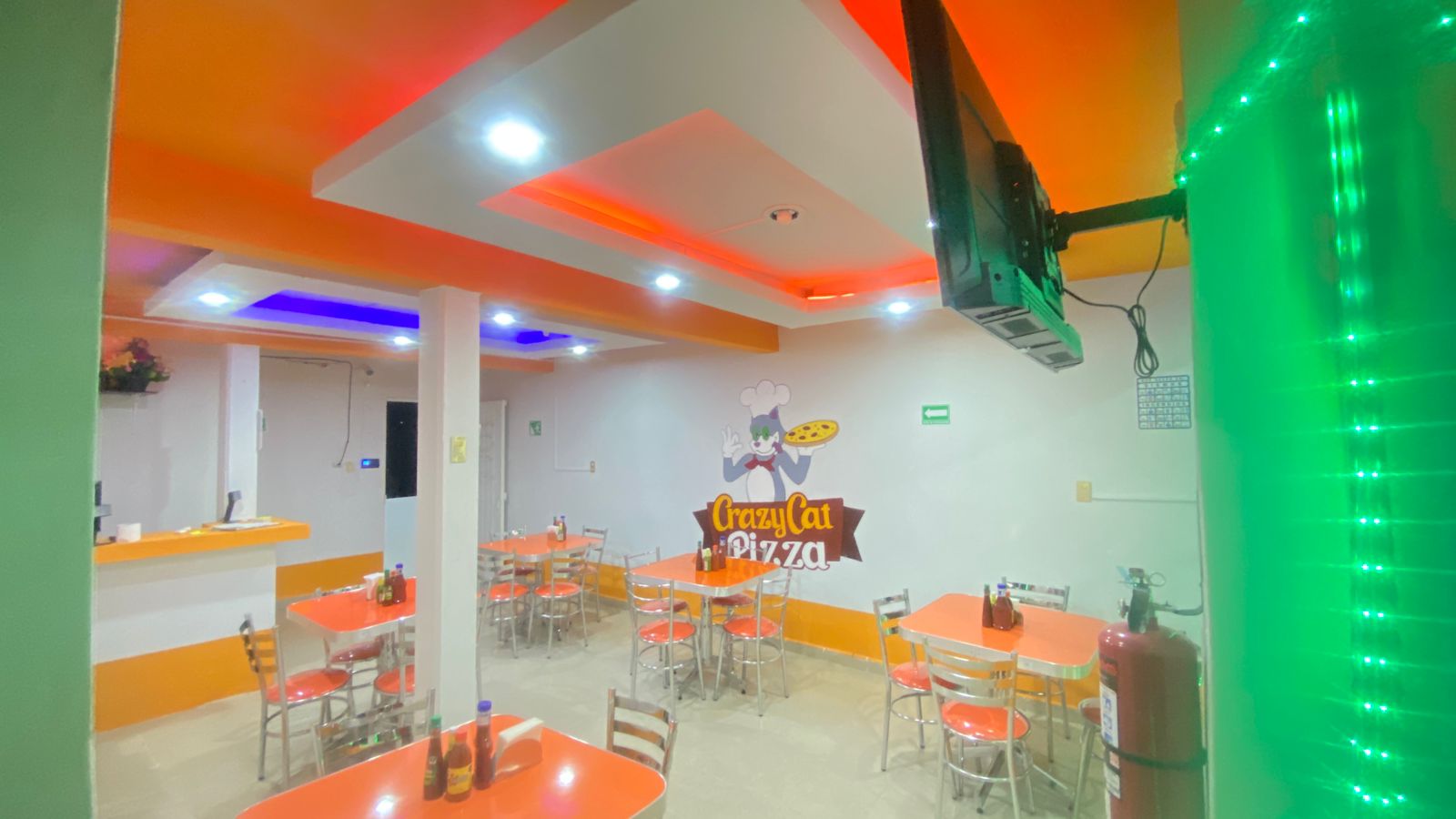 Crazy Cat Pizza image 2