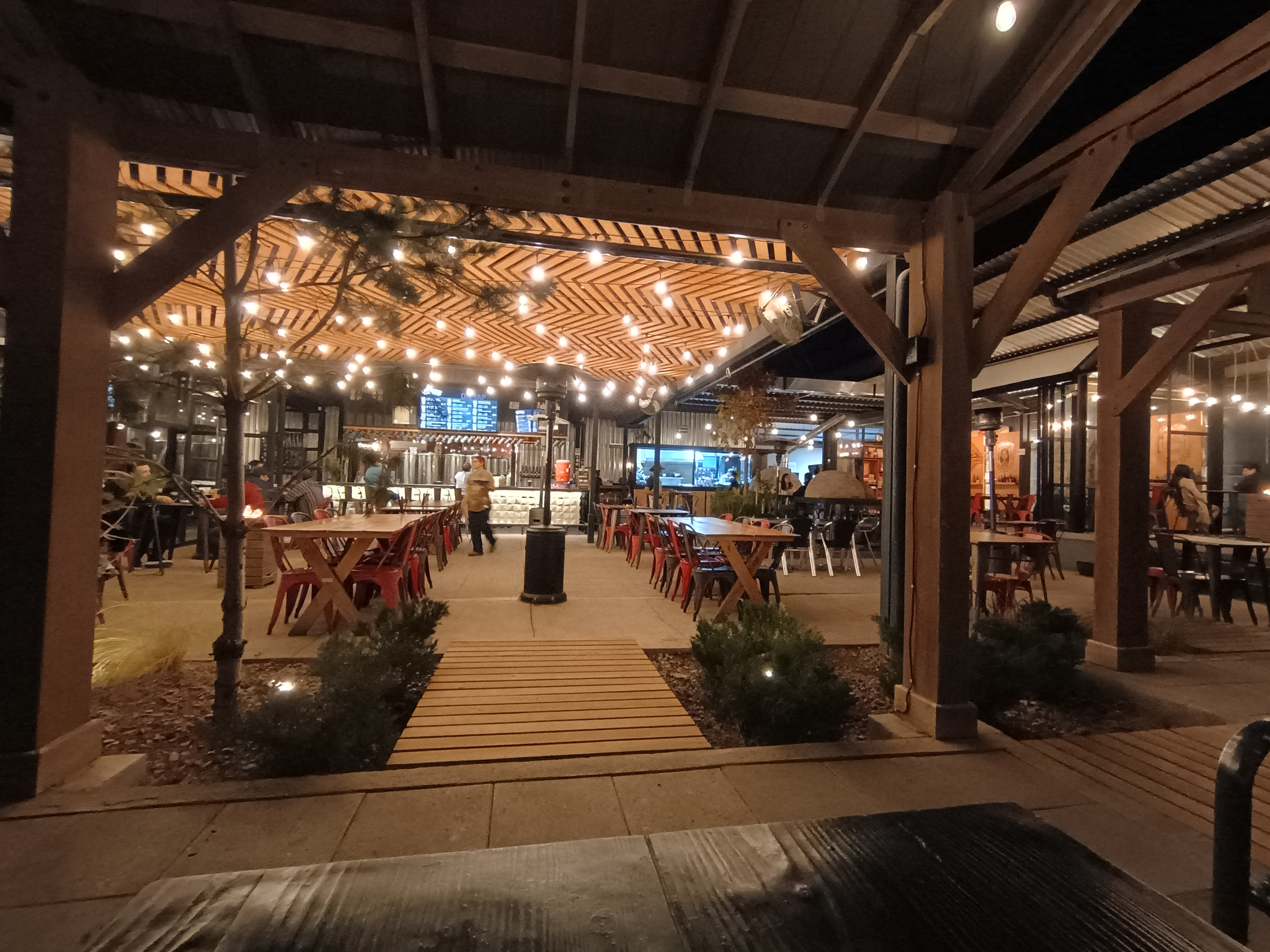 Campfire Brewing & Beer Garden image 2