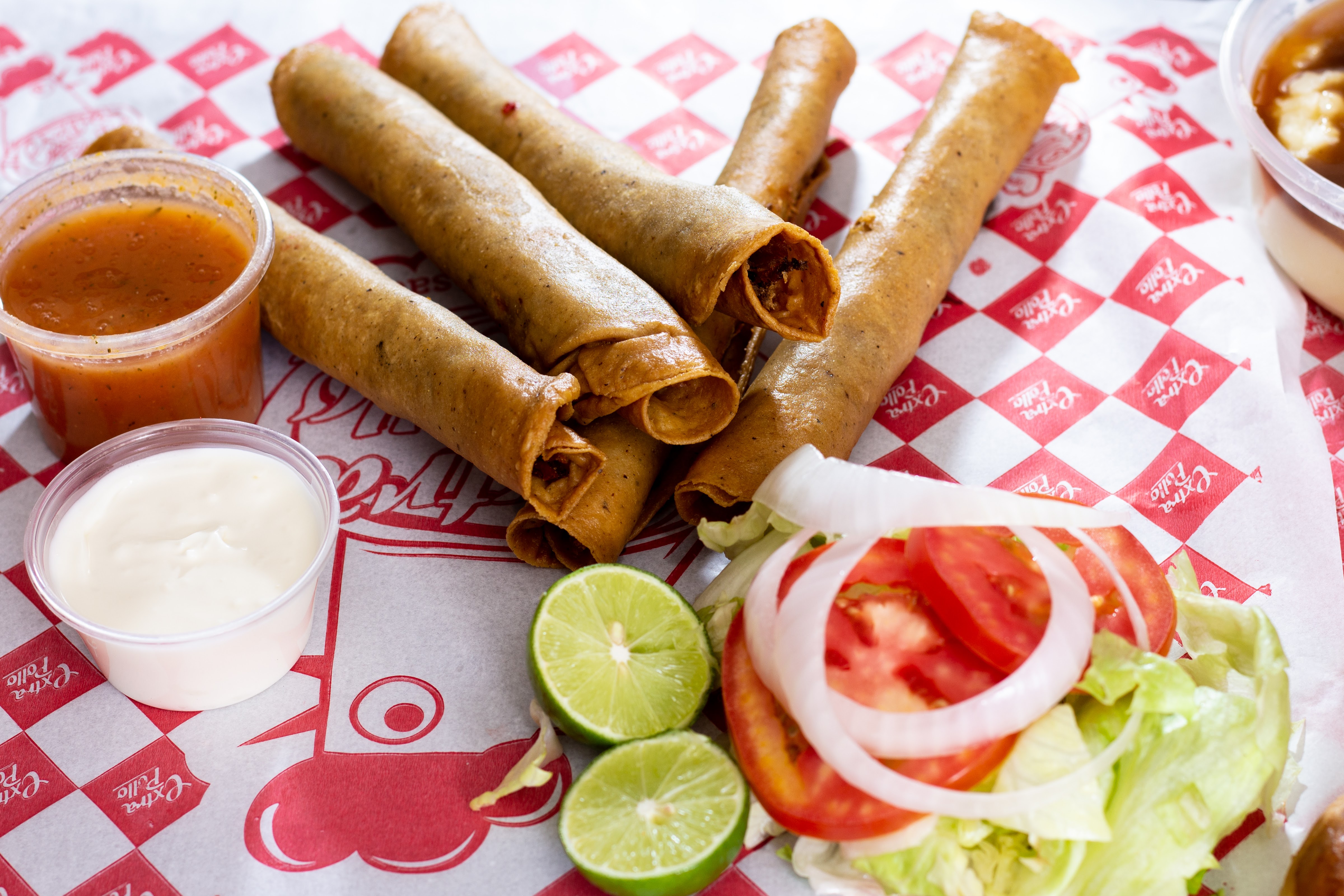 Extra Pollo Pocitos image 8