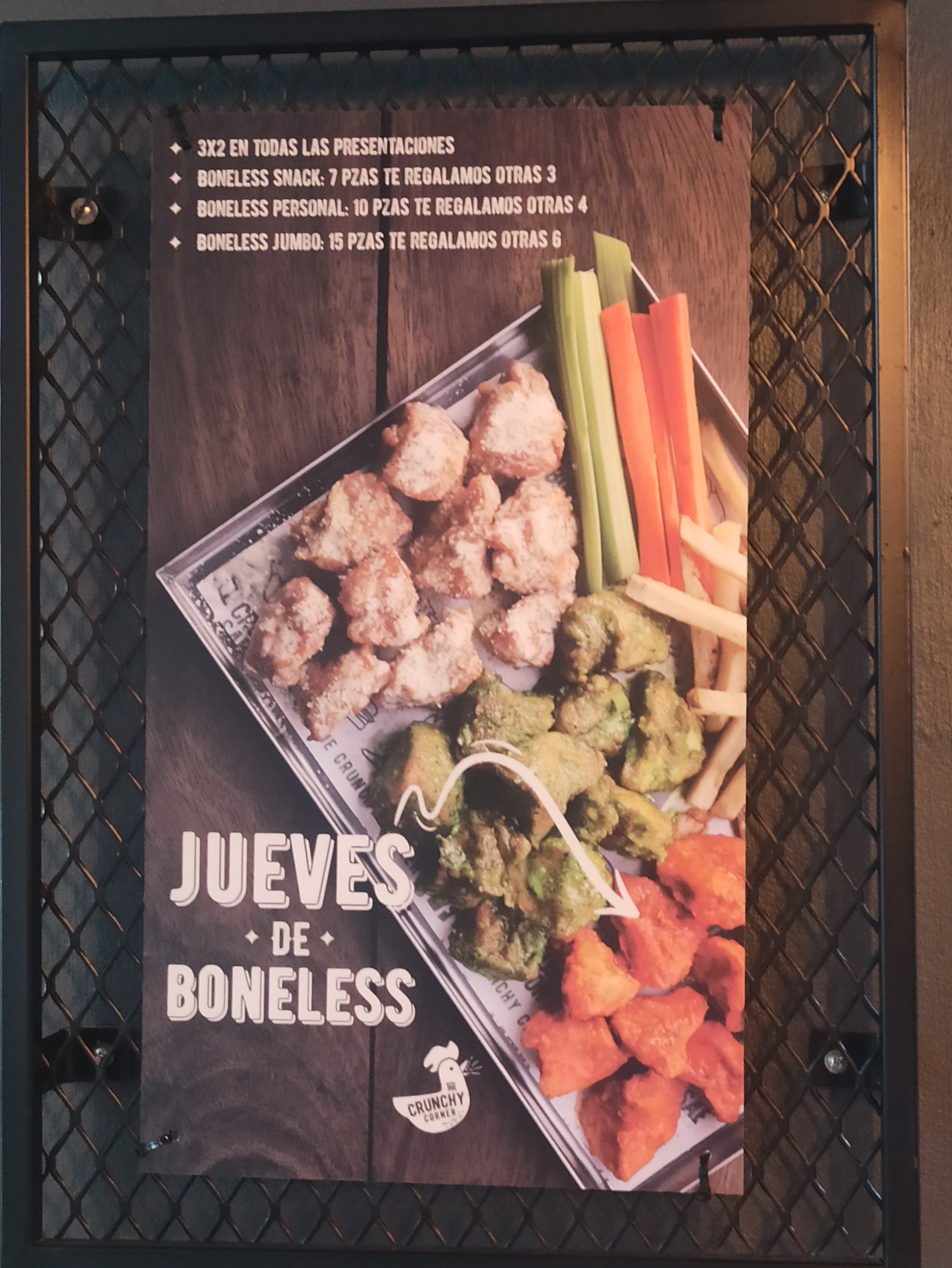 The Crunchy Corner (Plaza Cuatro Hojas) image 5