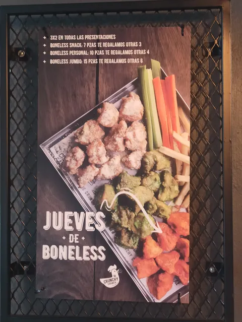The Crunchy Corner (Plaza Cuatro Hojas) image 5