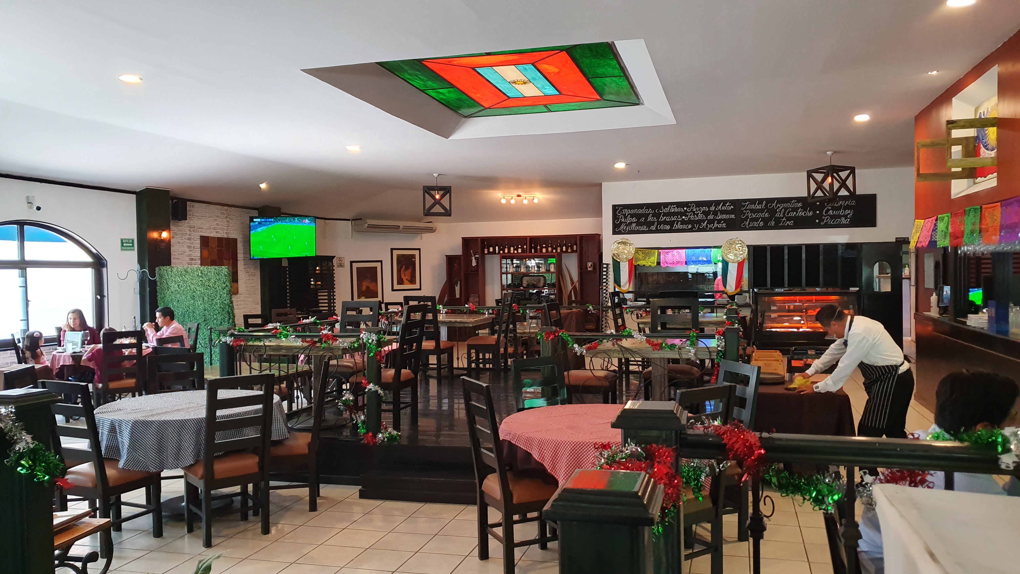 Chaplin Aguascalientes image 5