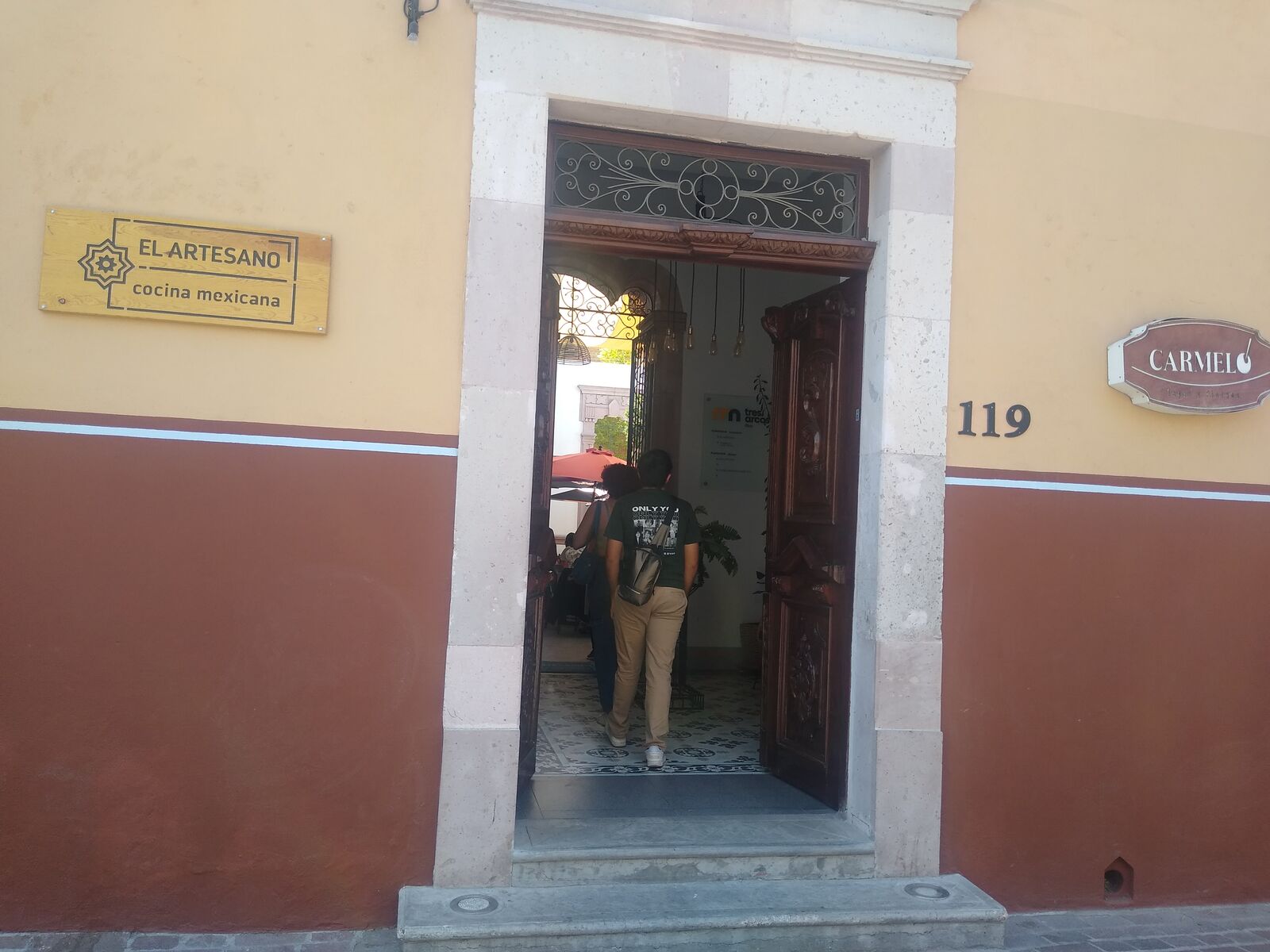 El Artesano image 5
