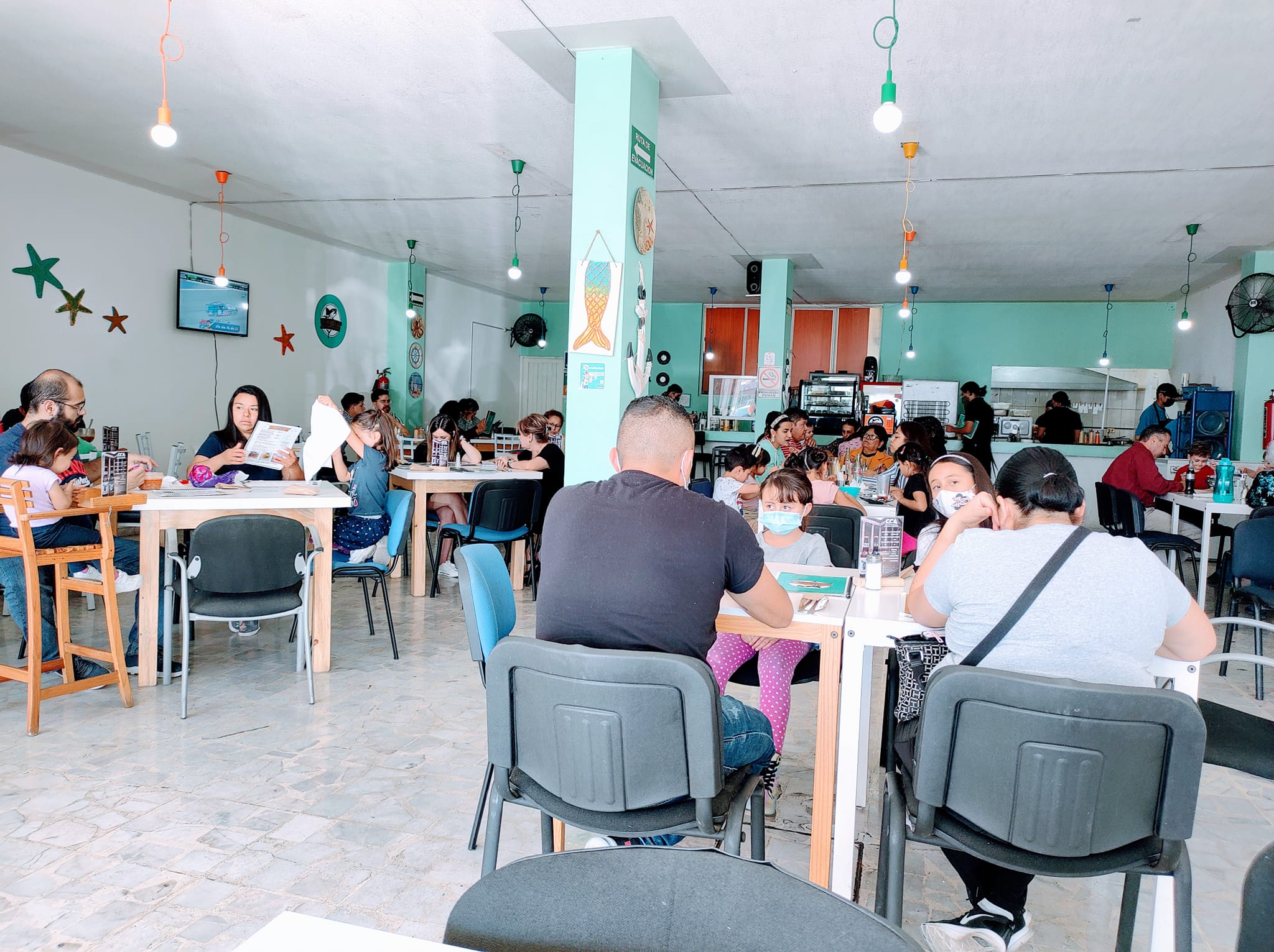 Restaurante - Tikin image 1