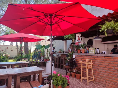 Schinus Restaurant image 2