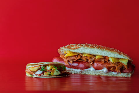 El Chilli Dogs image 3
