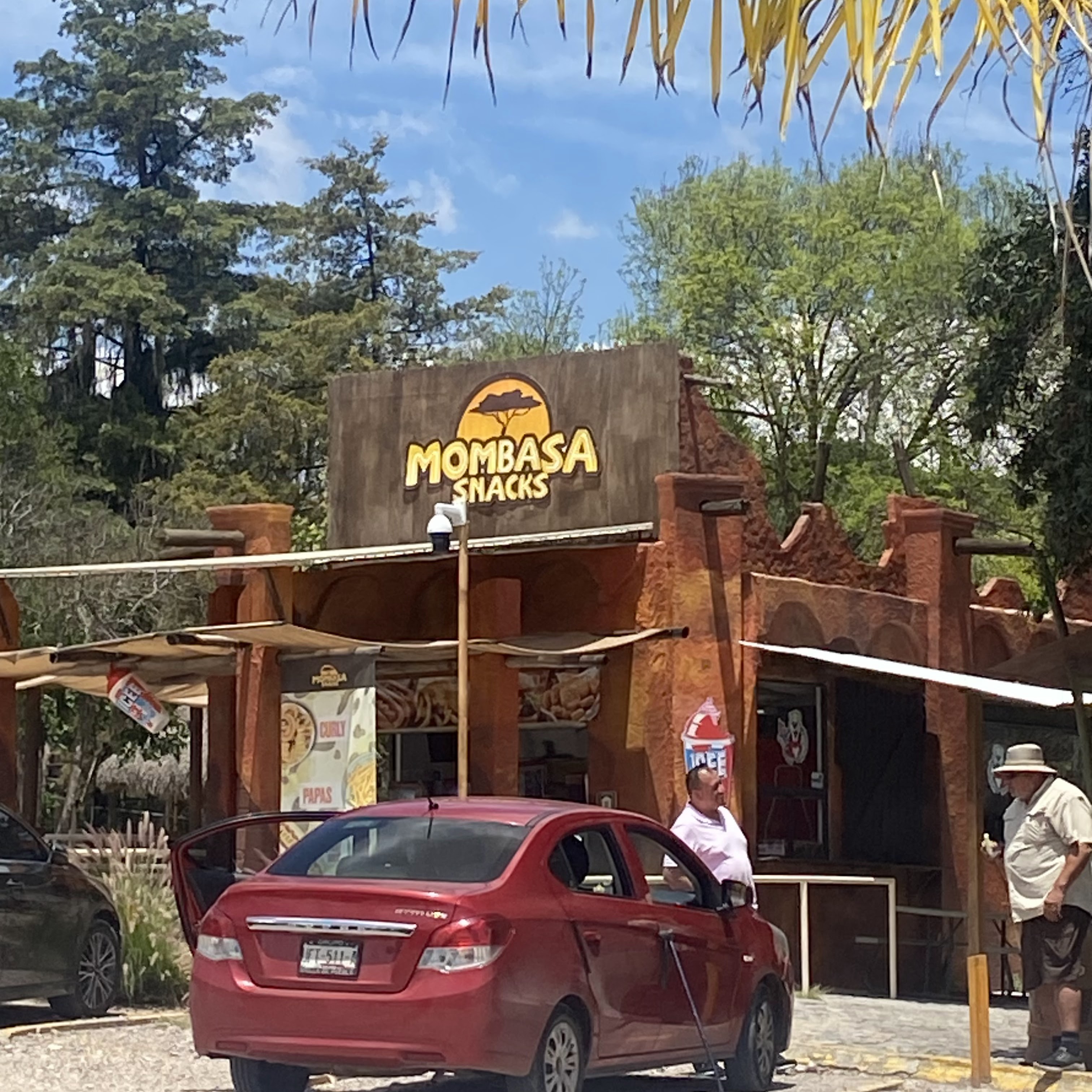 Restaurante Fuego de Leña- Africam Safari image 1