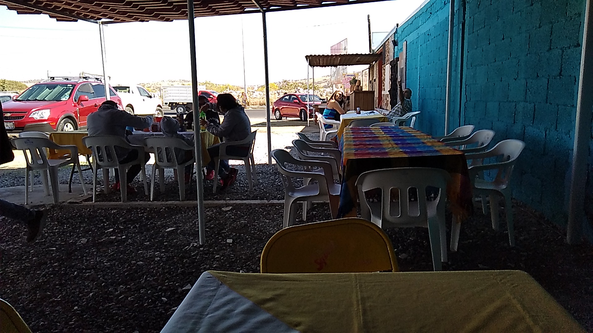 Las Camilas Restaurant image 7