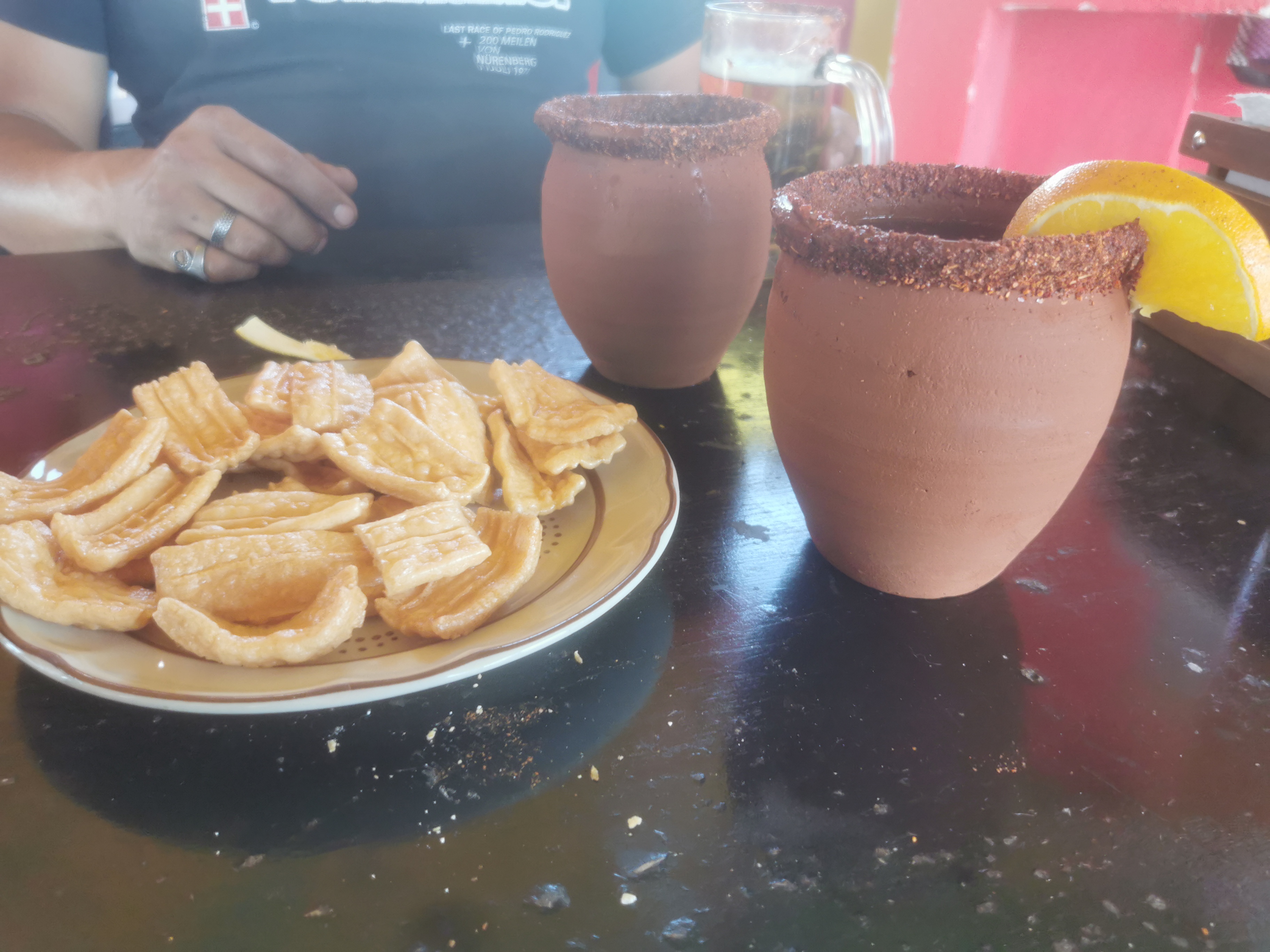 Las Camilas Restaurant image 10