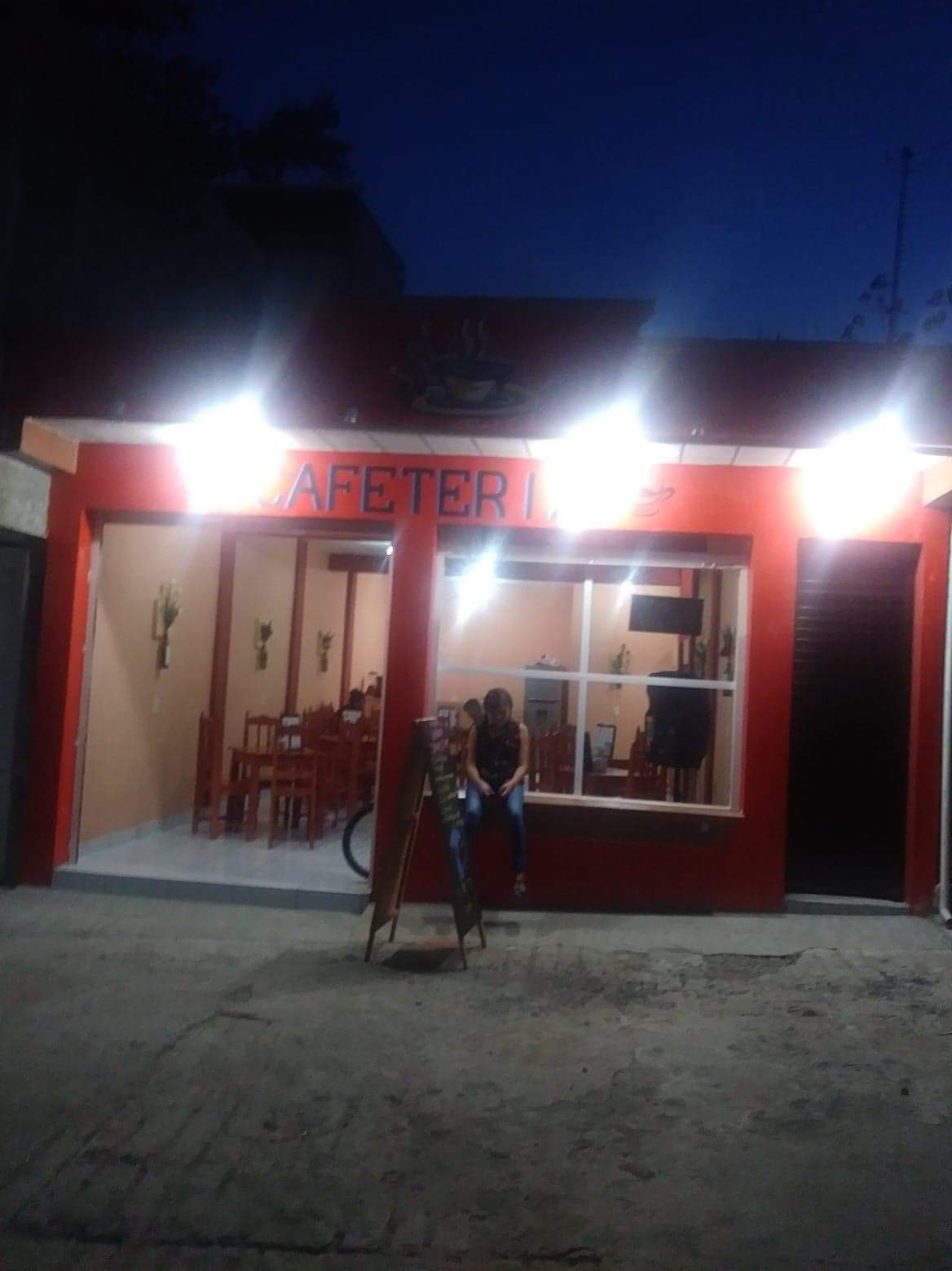 COFFE TIME VET image 3