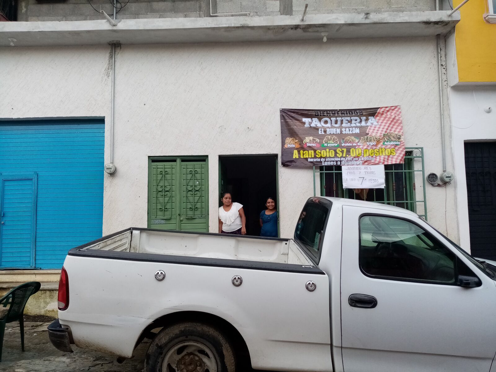Taquería "El Buen Sazón" image 2