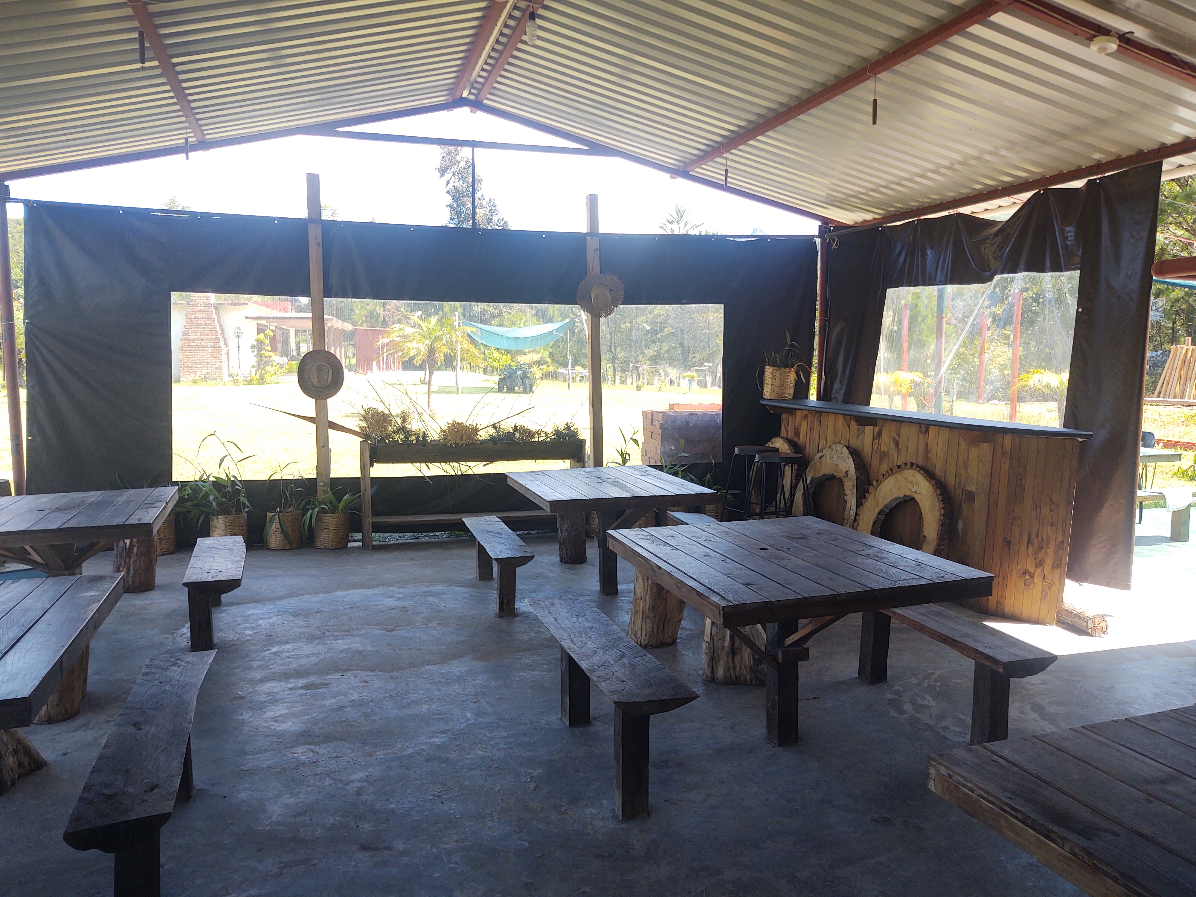 COUNTRY RESTAURANT image 4