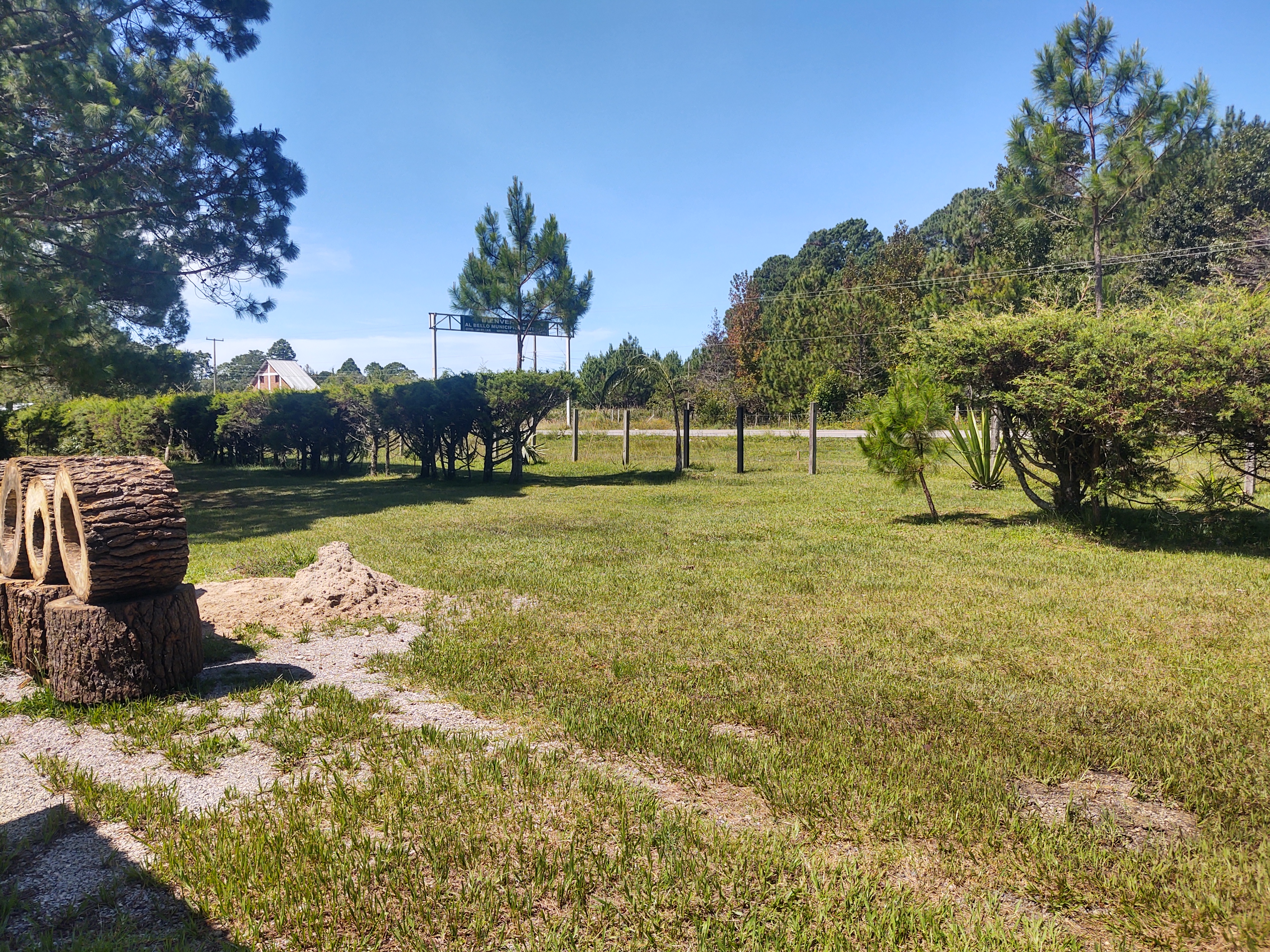 COUNTRY RESTAURANT image 6