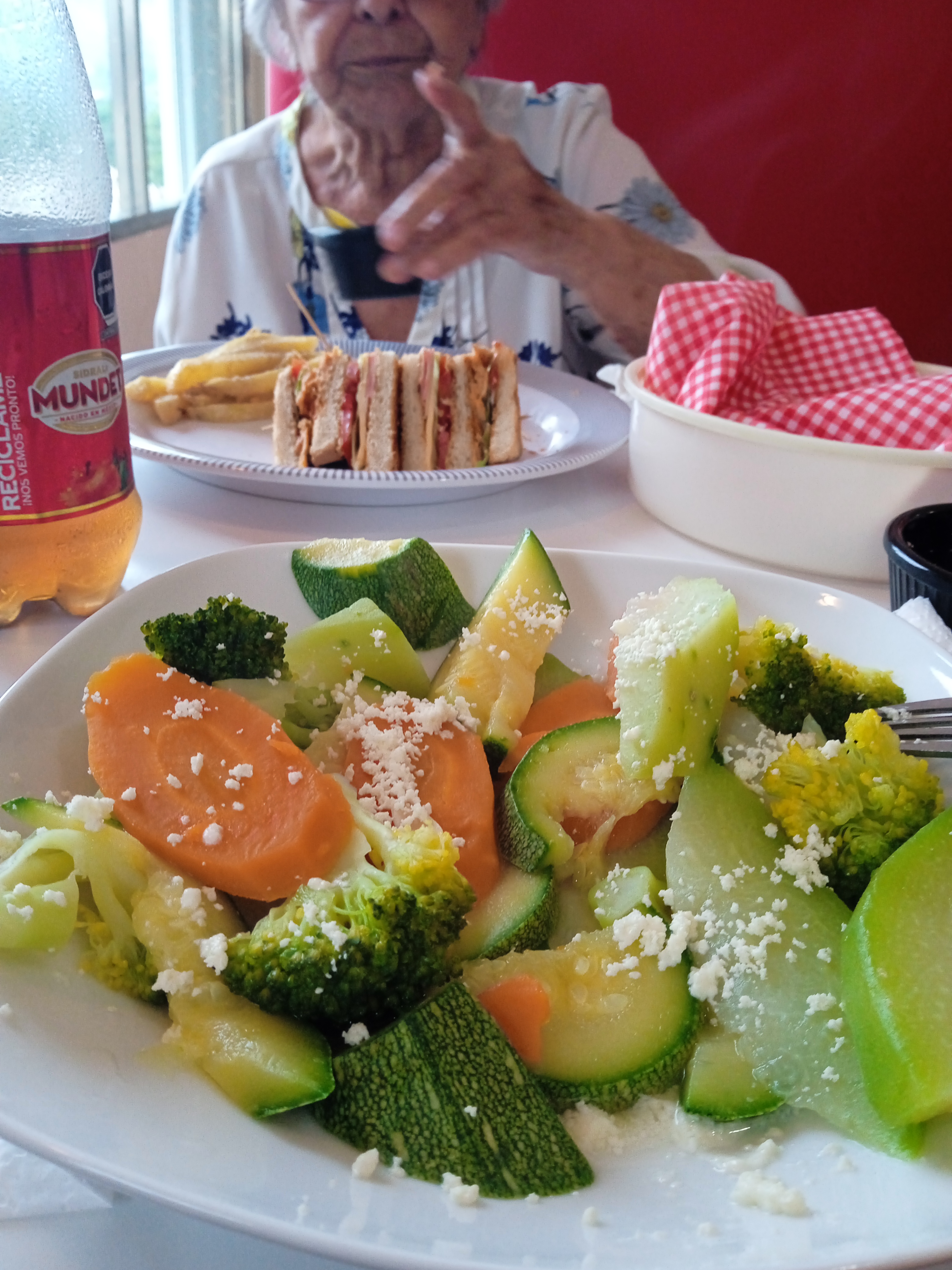 Restaurante y Caffetería image 7