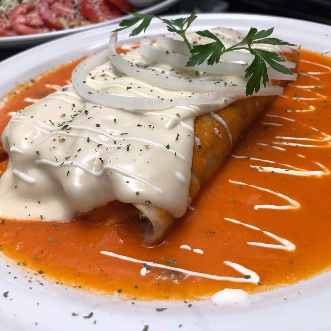 El Acertijo Cocteleria Bar image 7