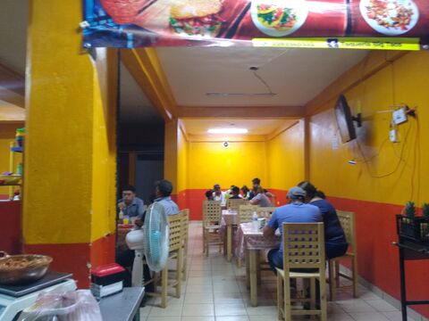 Taquería big taco= hugo = Lunes image 5