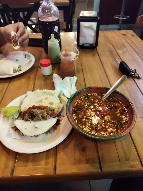 RINCÓN BRUJO , Taqueria - Bar image 6