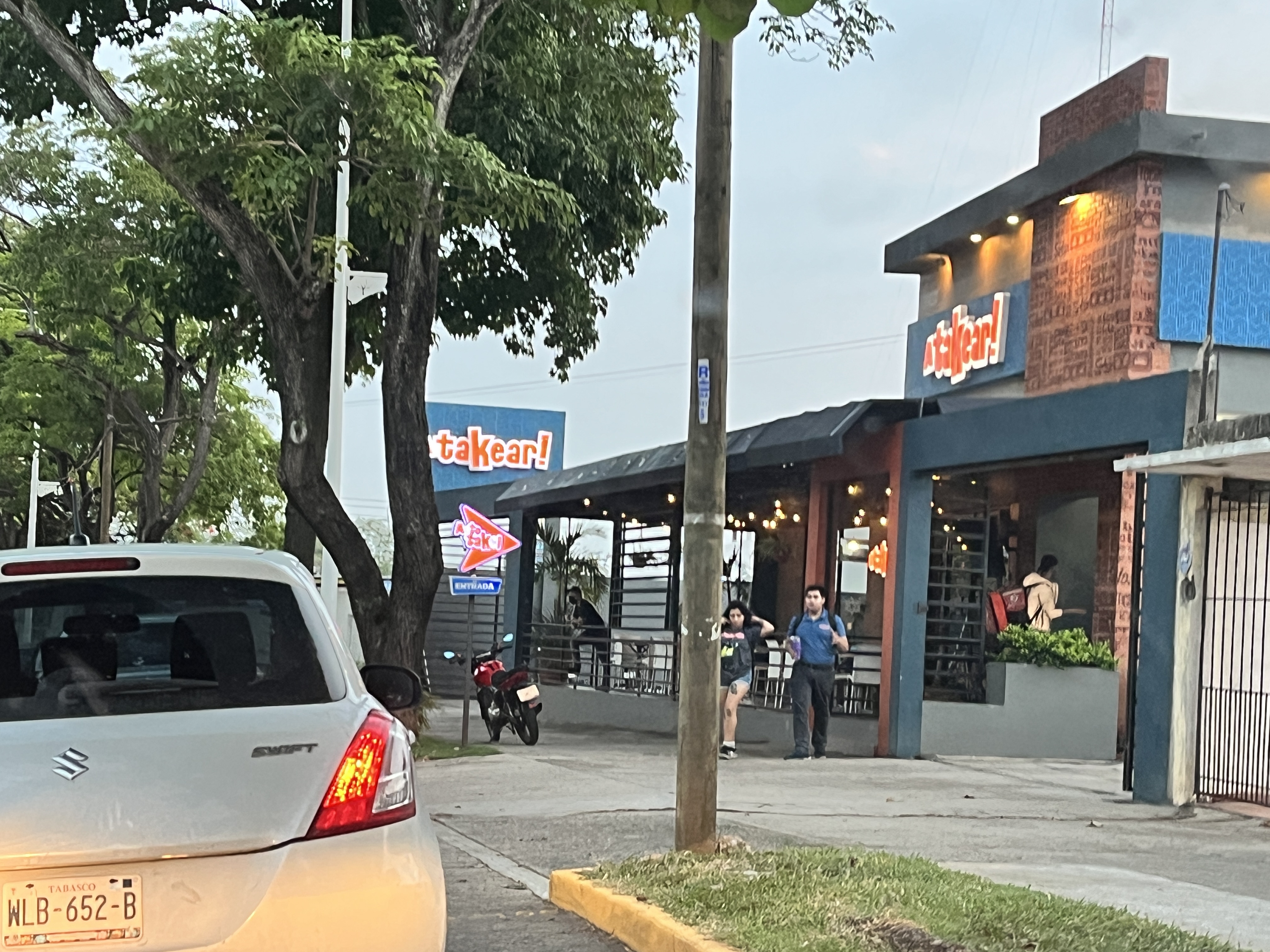 A Takear Deportiva Restaurante image 4