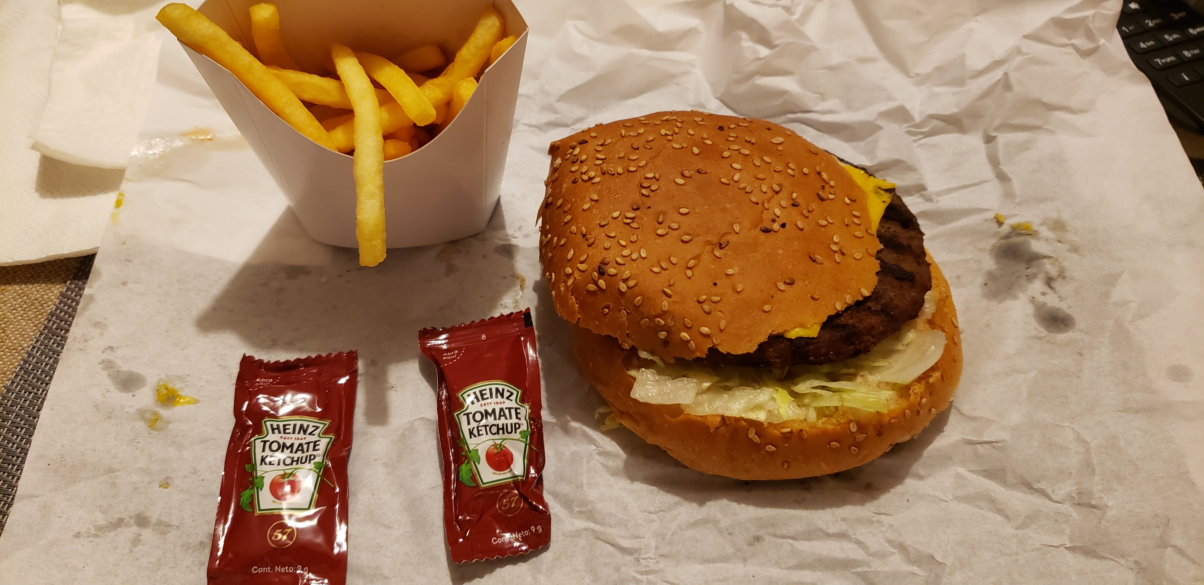 Hamburguesas Y Tacos Garden Burger A La Parrilla image 2