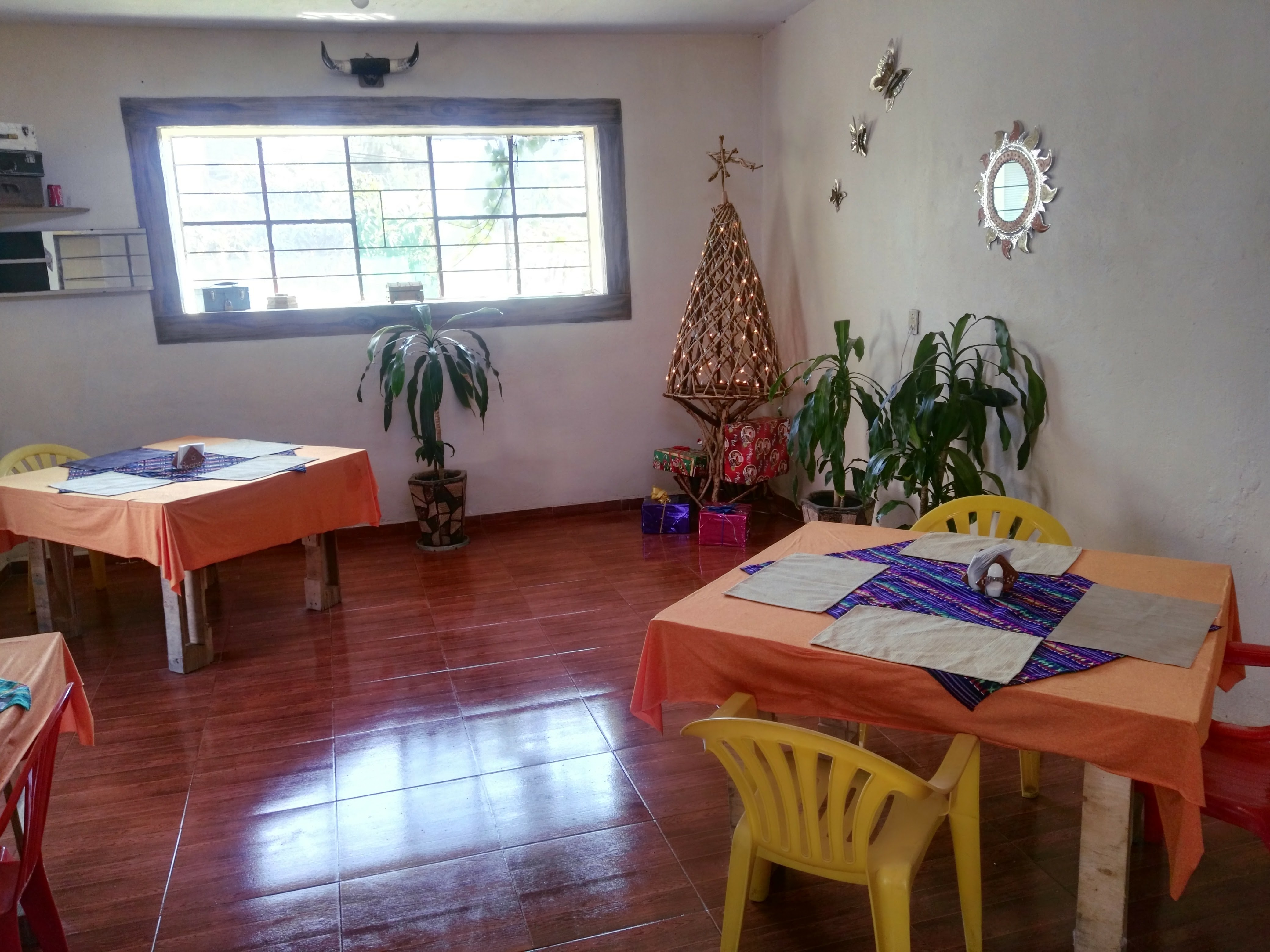 Charolas Restaurante image 8