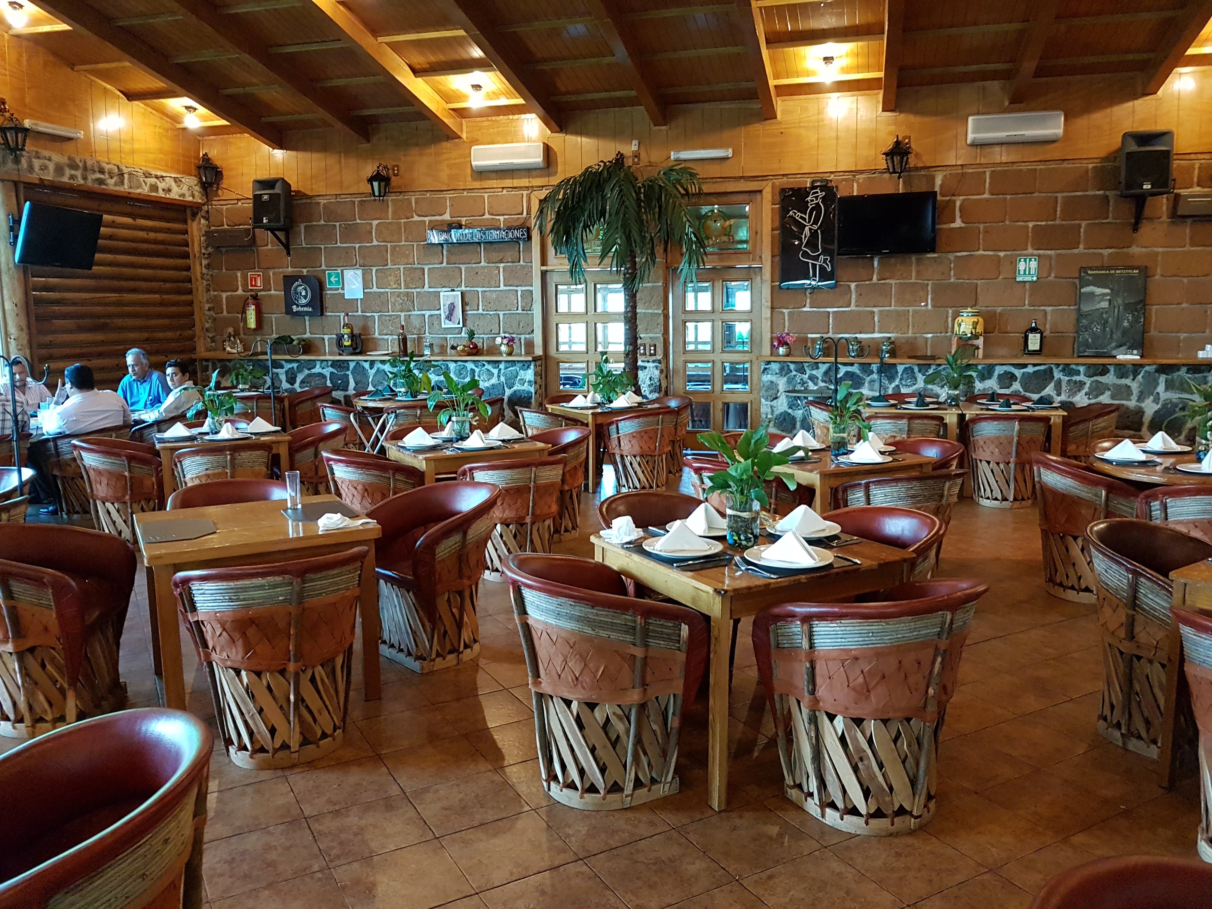 Gordo King's restaurante familiar image 1