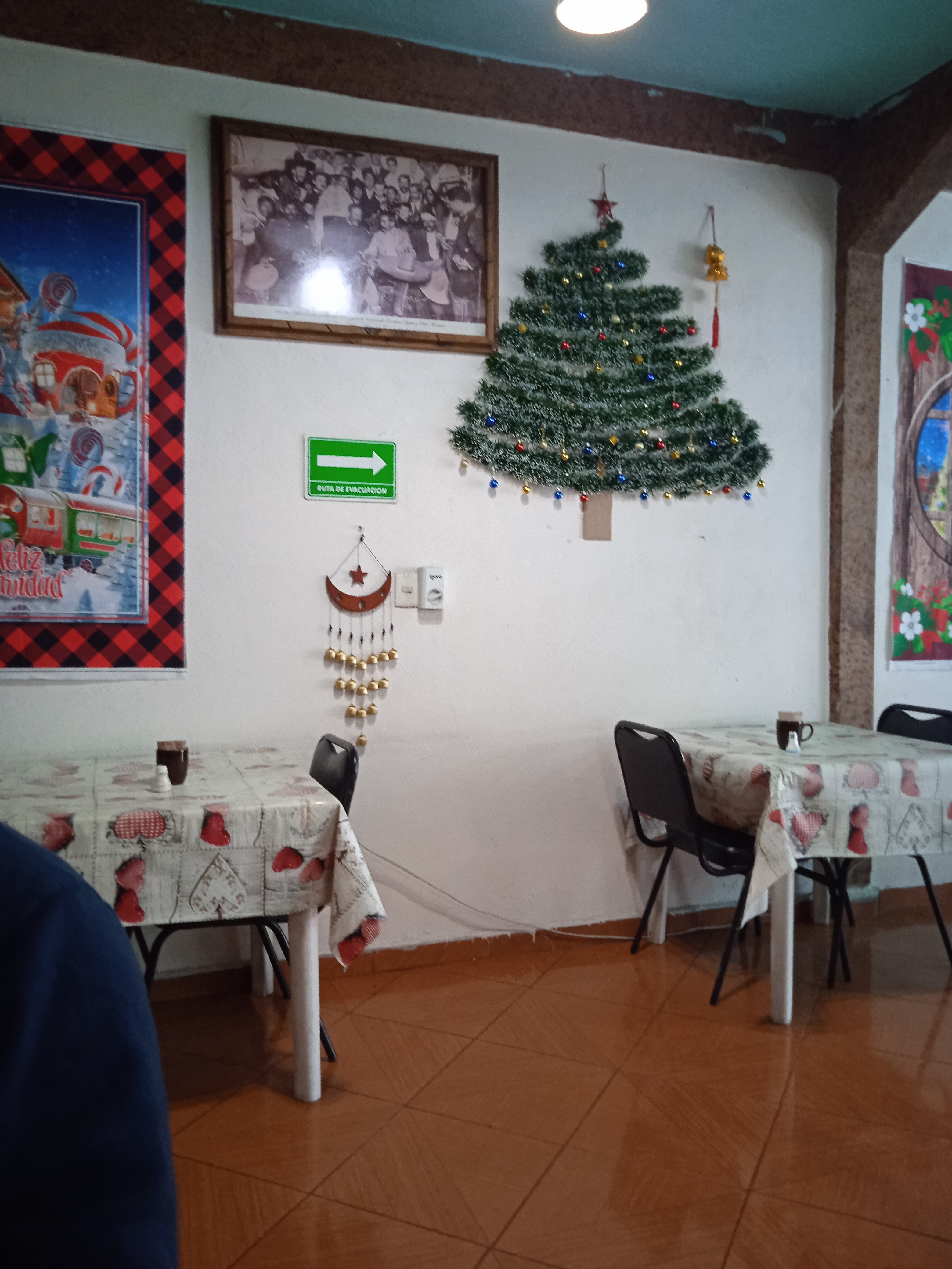 Restauran Milian image 6