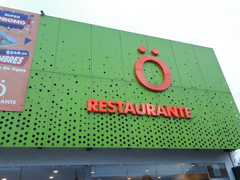 ÖRestaurante Reyes image 3