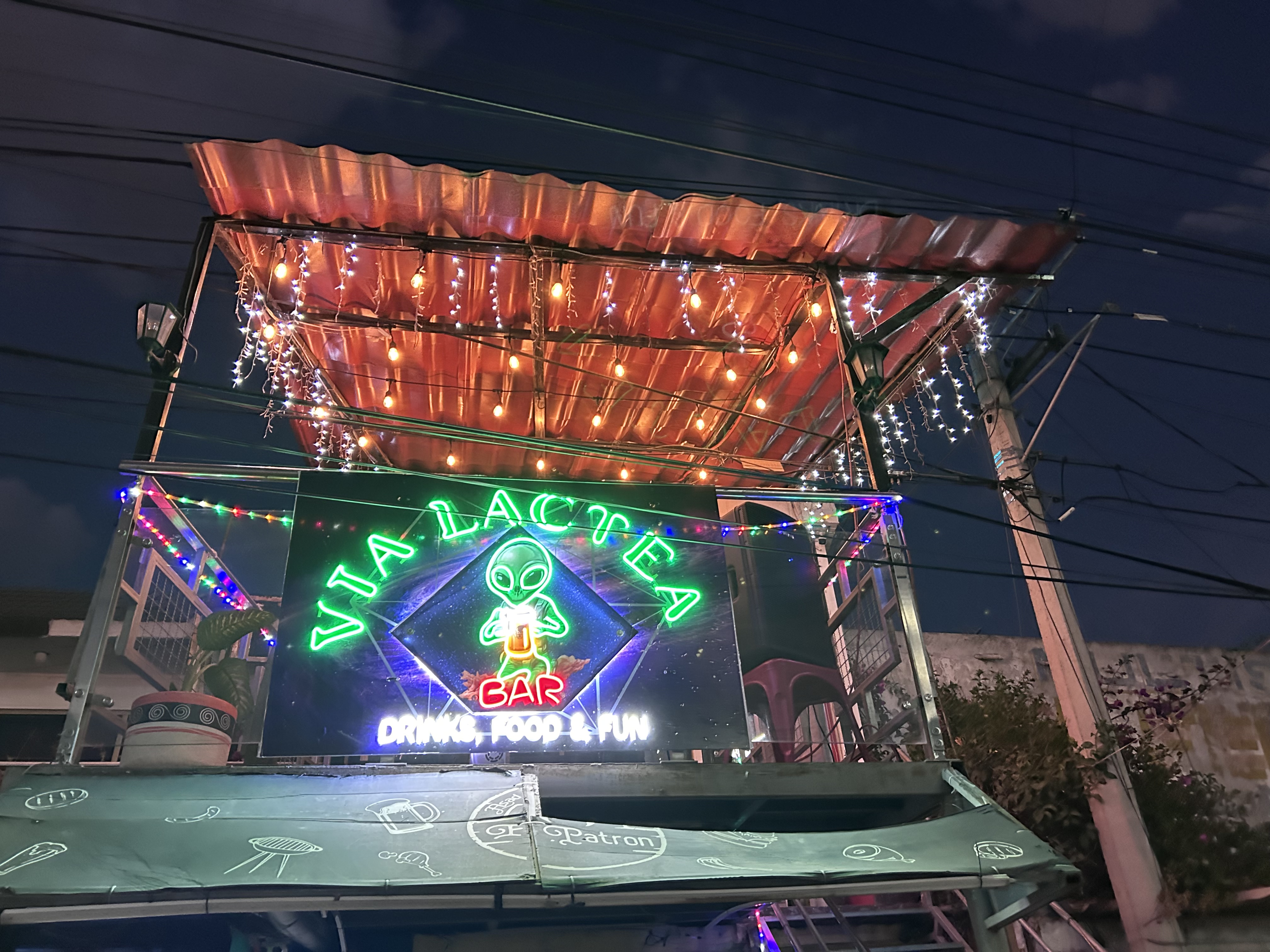 Vía láctea terraza & bar image 3