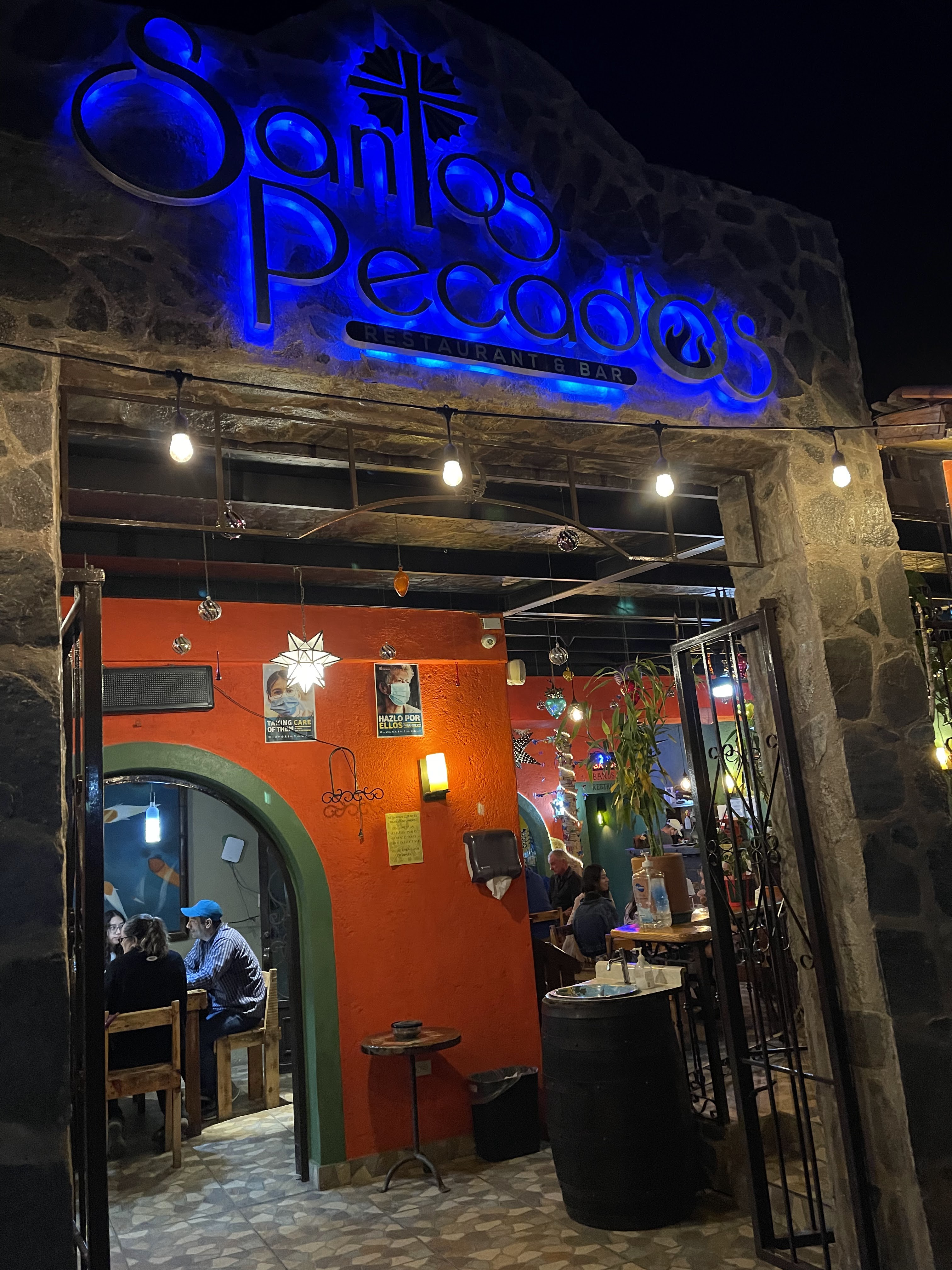 Santos Pecados Todos Santos image 9